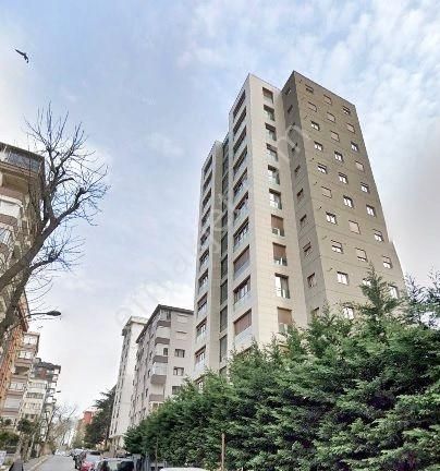 Göztepe Şehir Hastanesine Yakın Site İçerisinde 3+1 Balkonlu Daire Emlak Masası