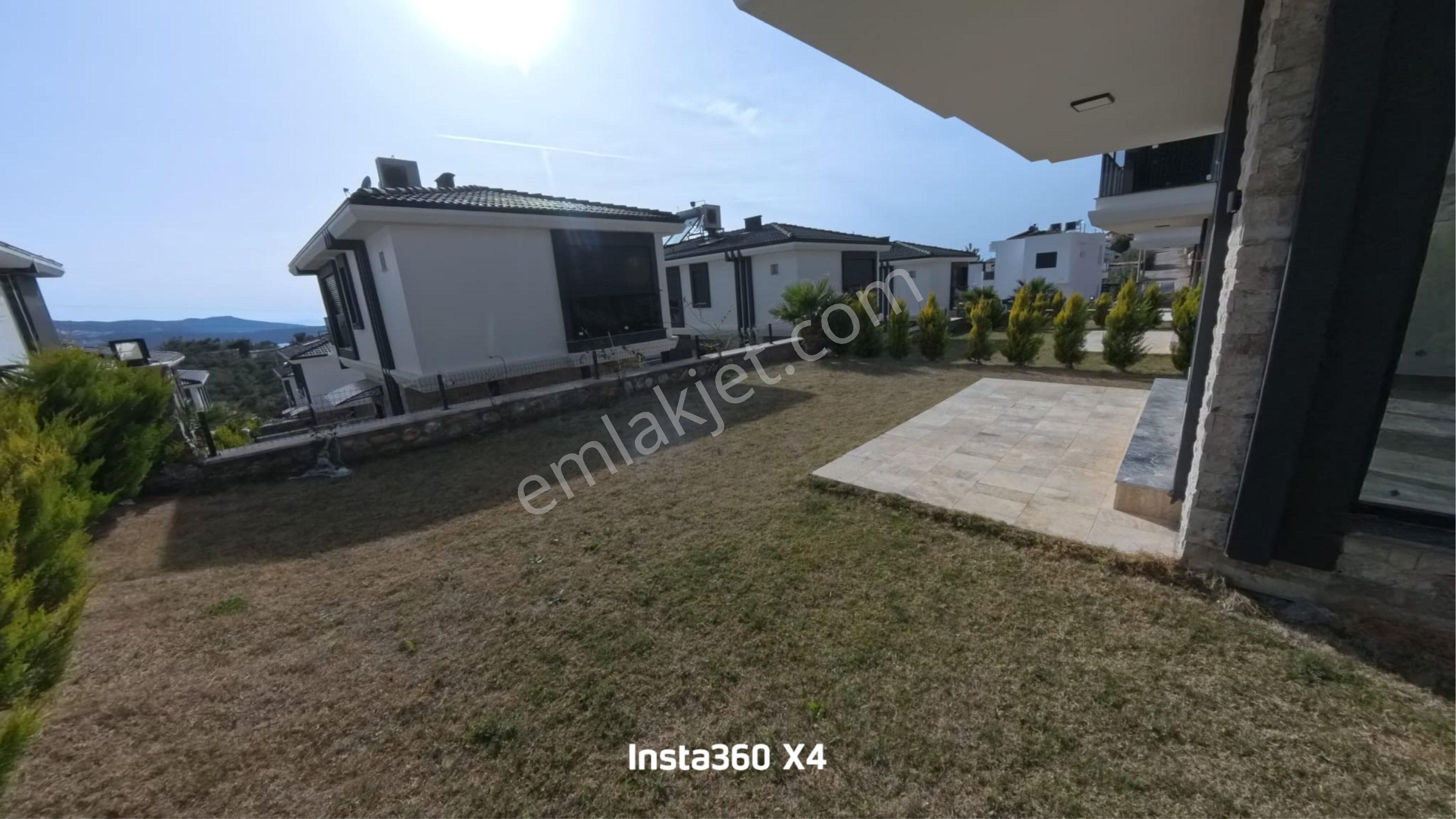 Havuzlu Özel Sitede Müstakil 3+1 Villa - Görsel 6