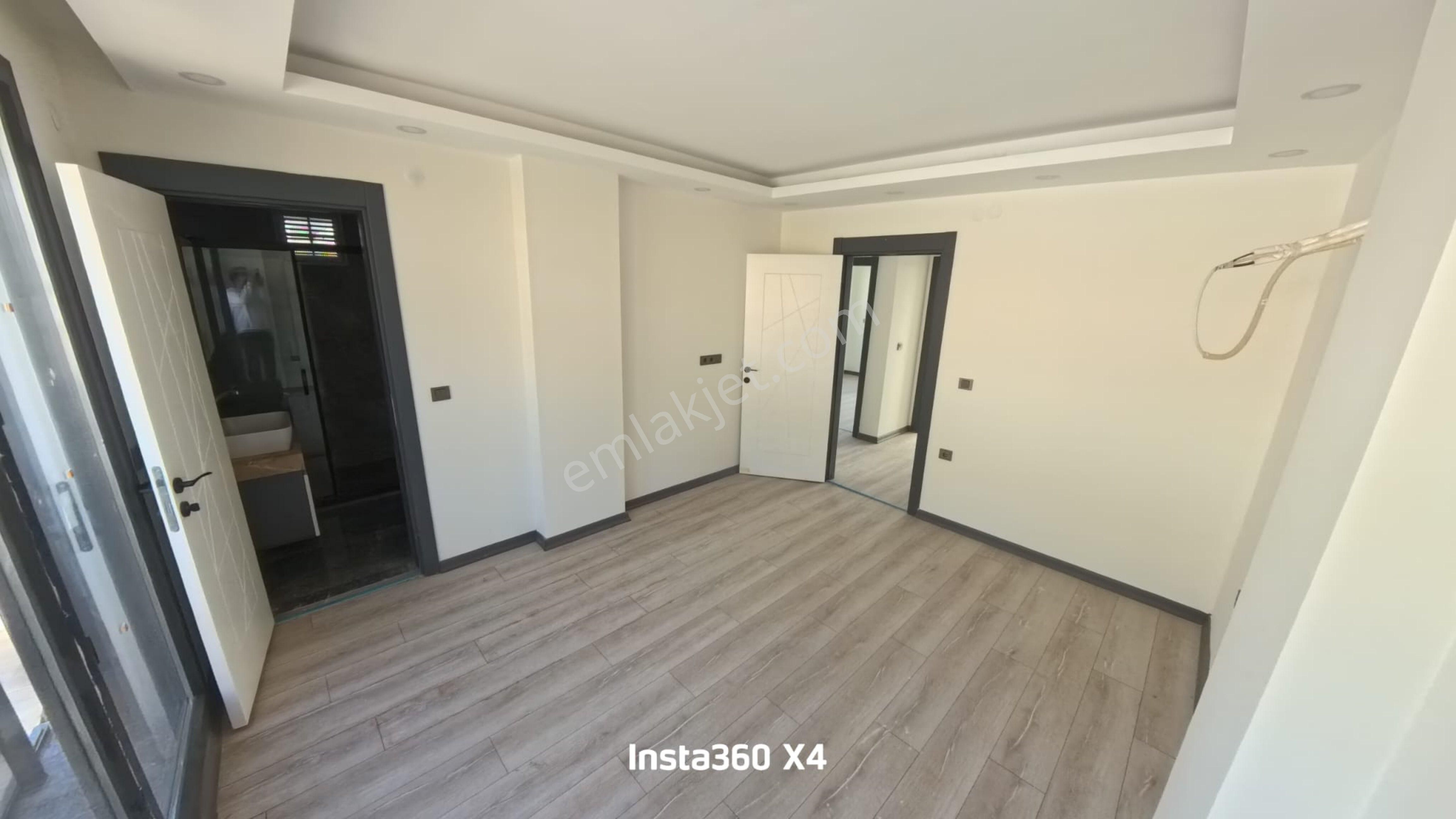 Havuzlu Özel Sitede Müstakil 3+1 Villa - Görsel 11