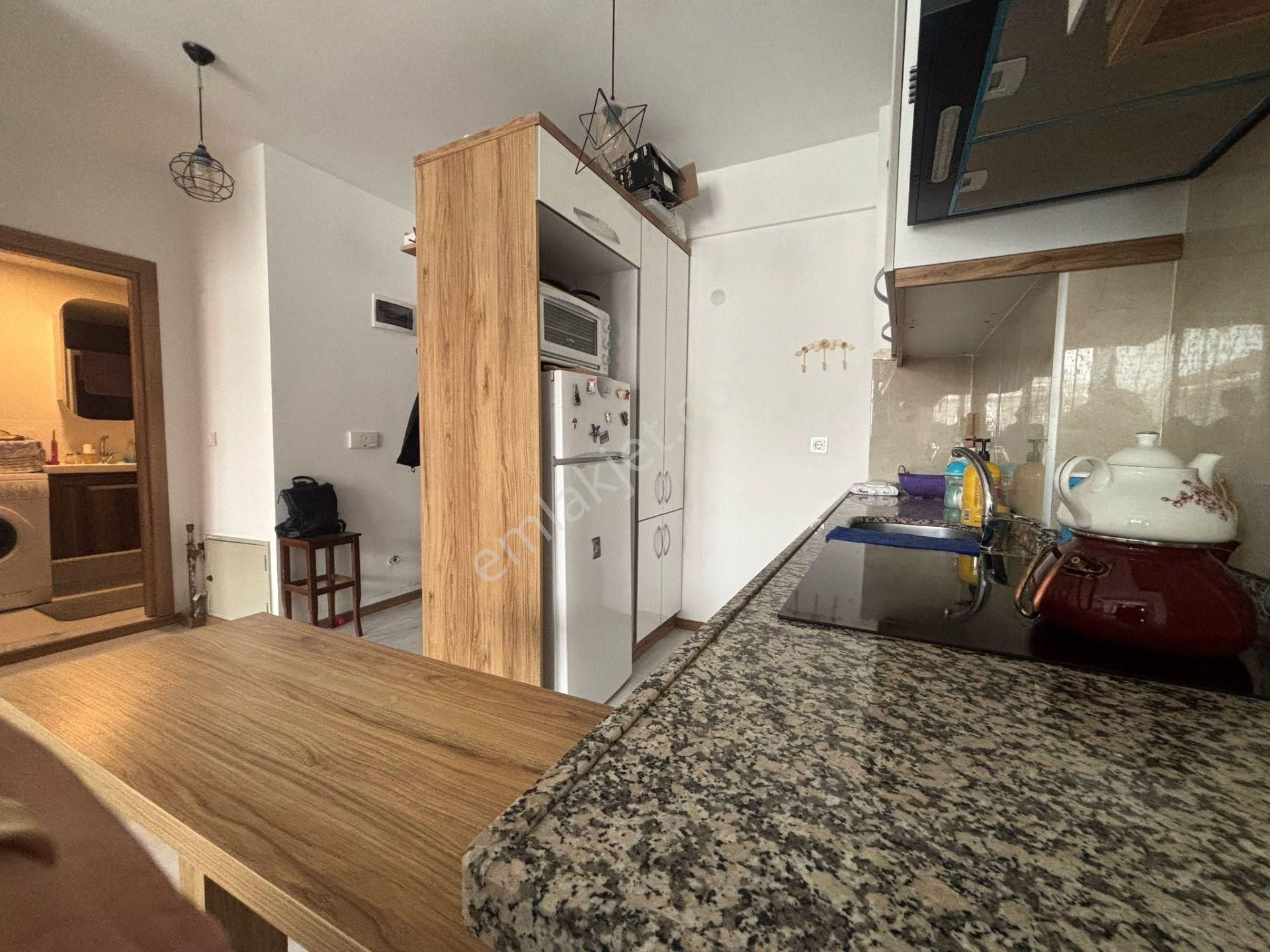 Çanakkale Merkez Troya Caddesinde Satılık 1+1 Daire - Görsel 18