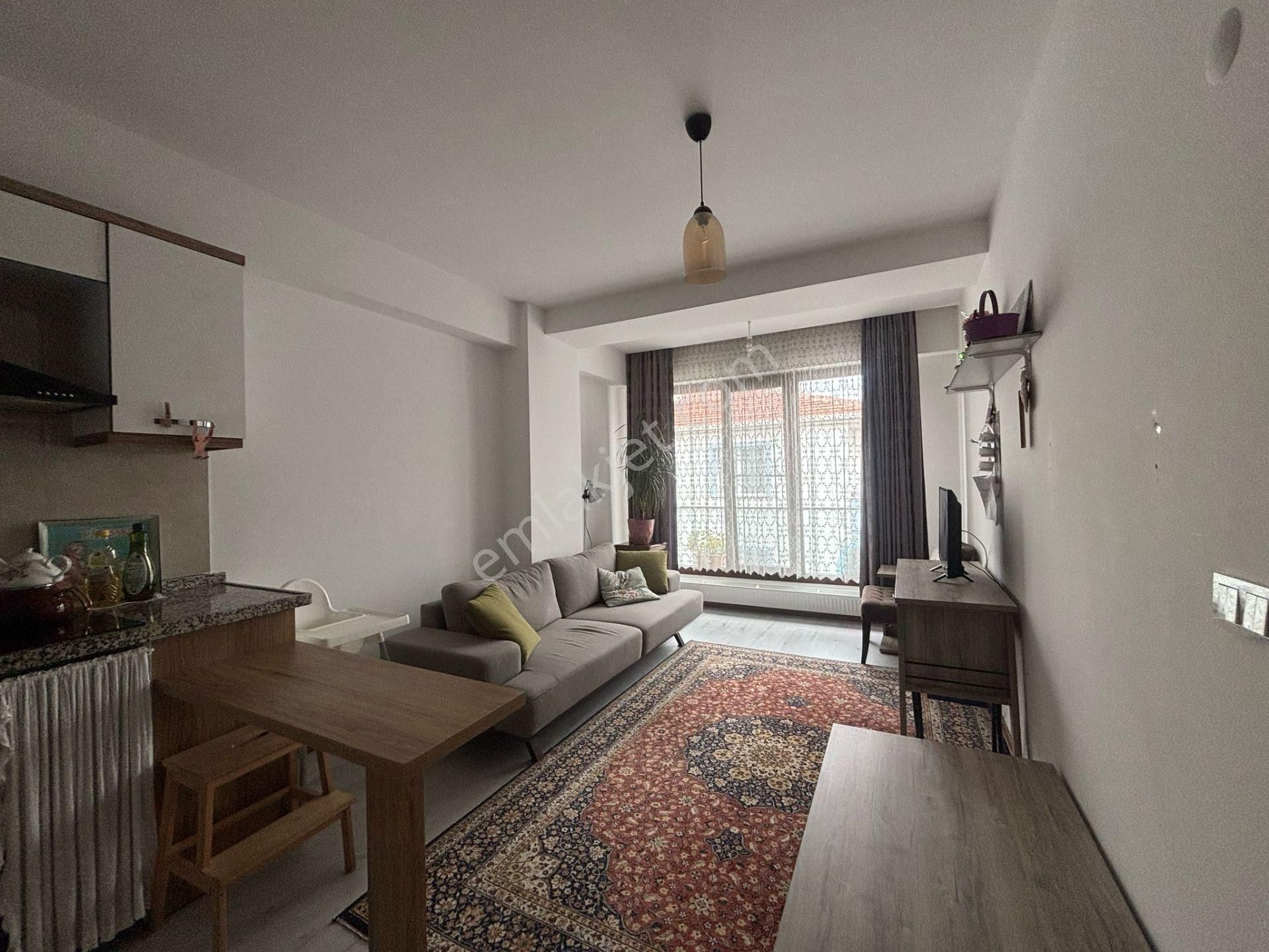 Çanakkale Merkez Troya Caddesinde Satılık 1+1 Daire - Görsel 25