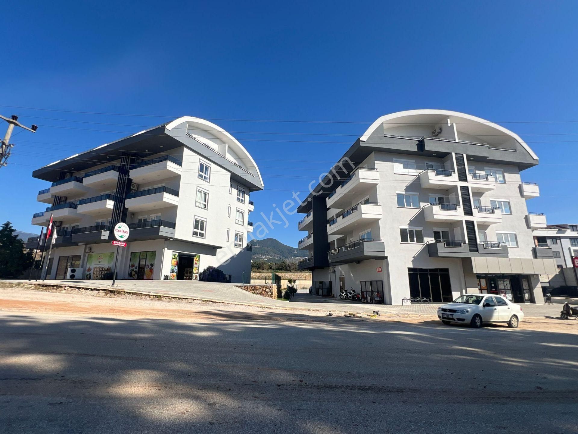 Oba Çarşamba Bölgesinde Full Eşyalı Satılık 1+1 Daire