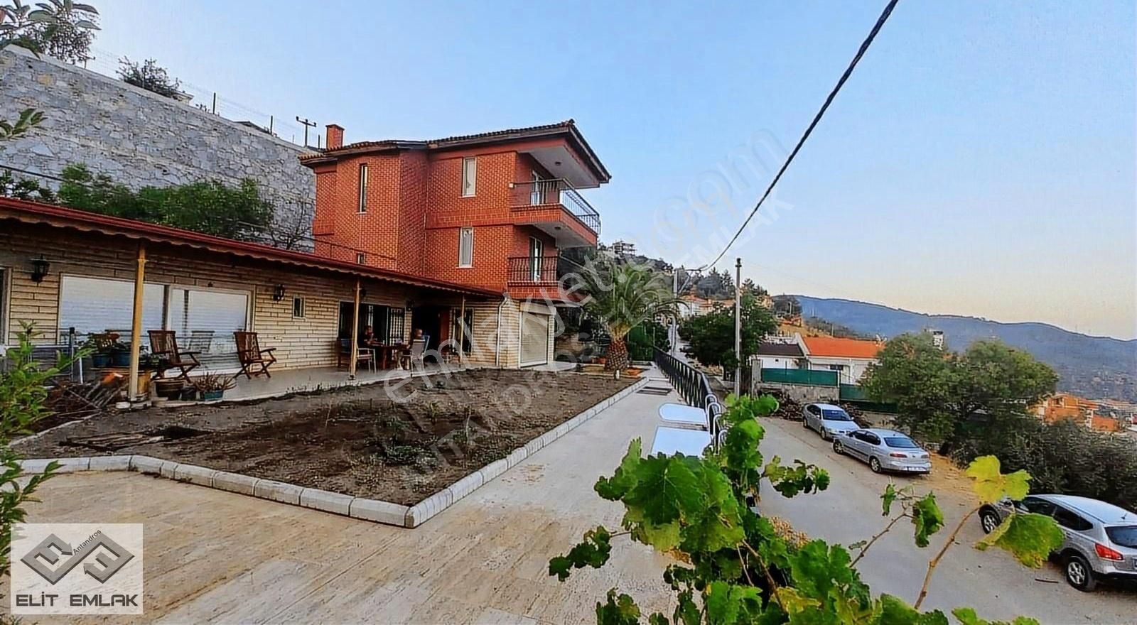 Antandros Elit Emlak-lebi Derya Manzaralı Villa - Görsel 28