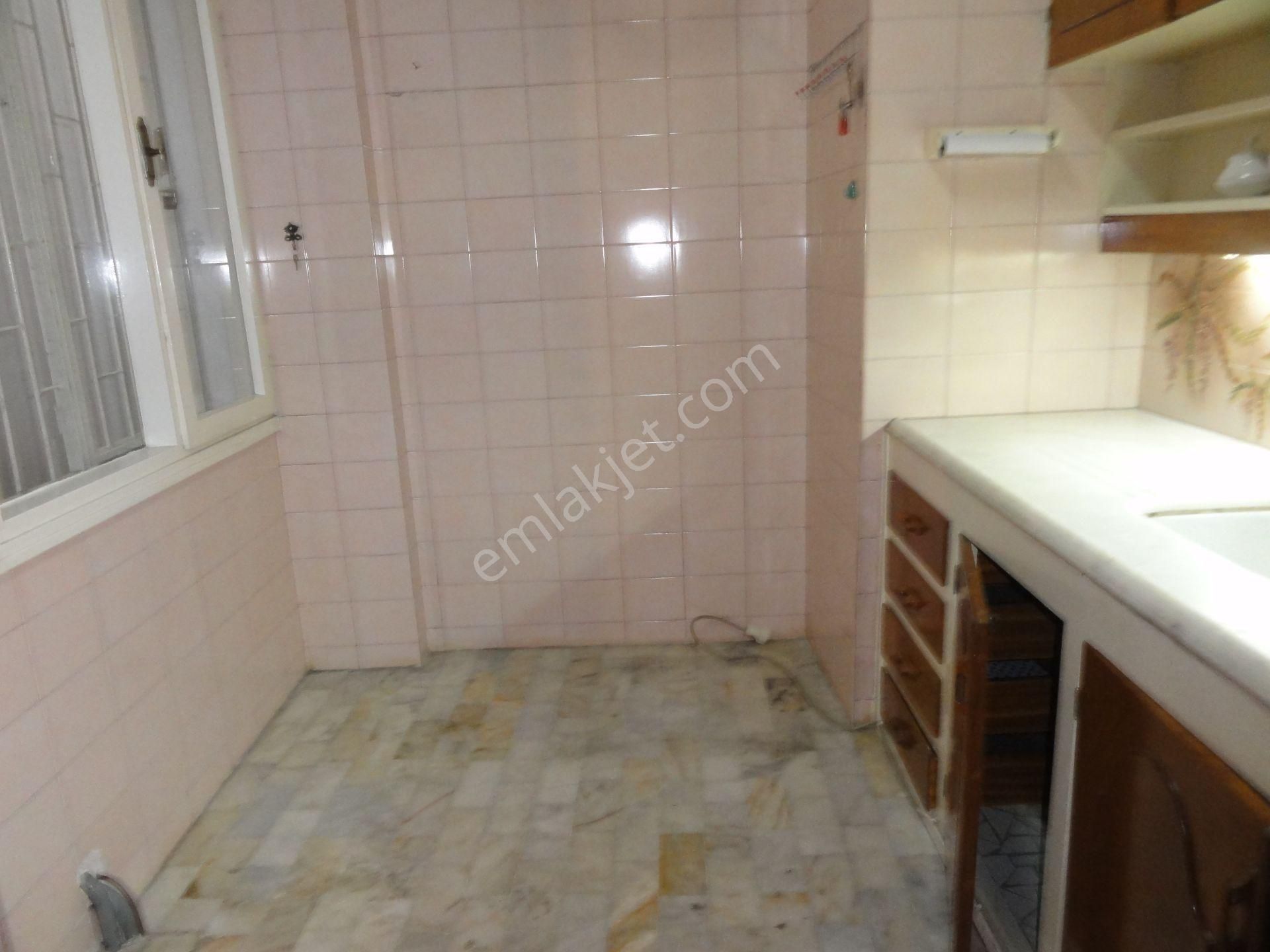 Göztepede 2+1 Satılık Yüksek Giriş Daire - Görsel 7