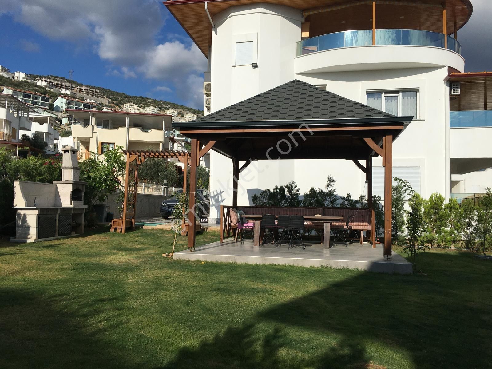Didim Akbük’te Satılık 4 + 1 Müstakil Villa - Görsel 3