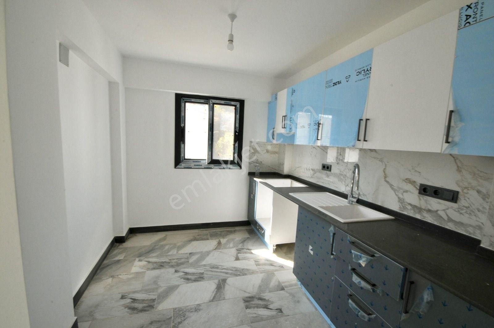 Satılık Müstakil Bahçeli Yeni Villa Denize Yakın Özel Plajlı Ev - Görsel 9