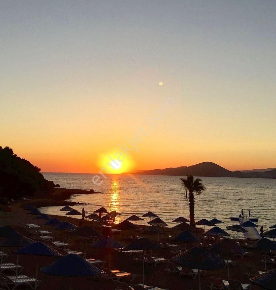 Satılık Müstakil Bahçeli Yeni Villa Denize Yakın Özel Plajlı Ev - Görsel 35