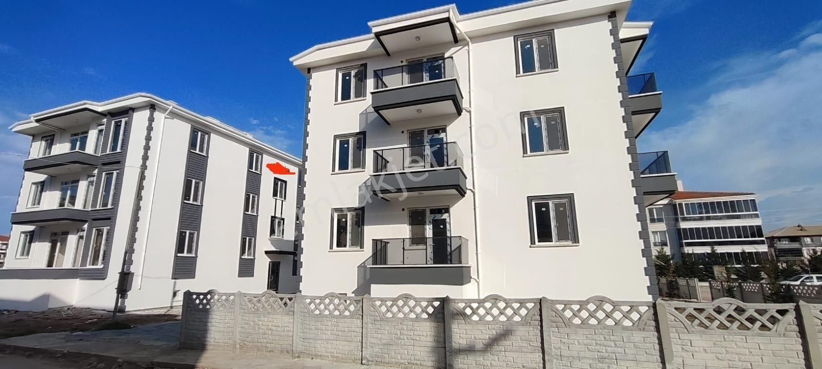 Afyon Tezcan Emlaktan Fatih Mahallesinde Sıfır 3+1 Daireler - Görsel 23