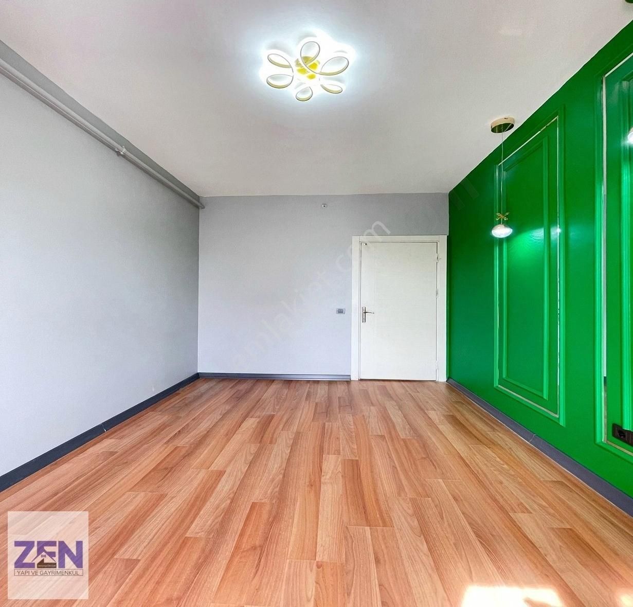 Site İçinde Sosyal Aktiviteli Merkezi Konumda 2+1 Satılık Daire - Görsel 2