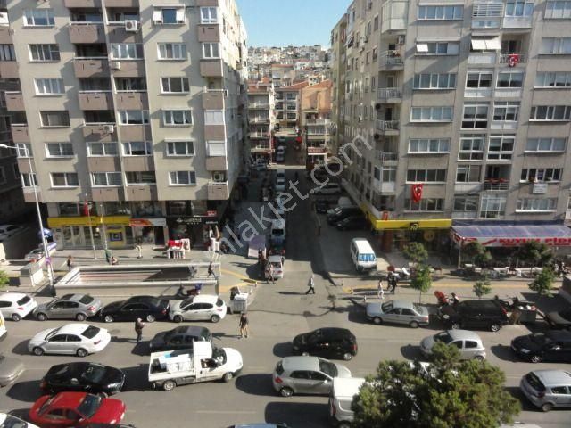 Metrocıkışı Hastane Pazaryeri Otoparklı Asansörlü Fulbakımlı
