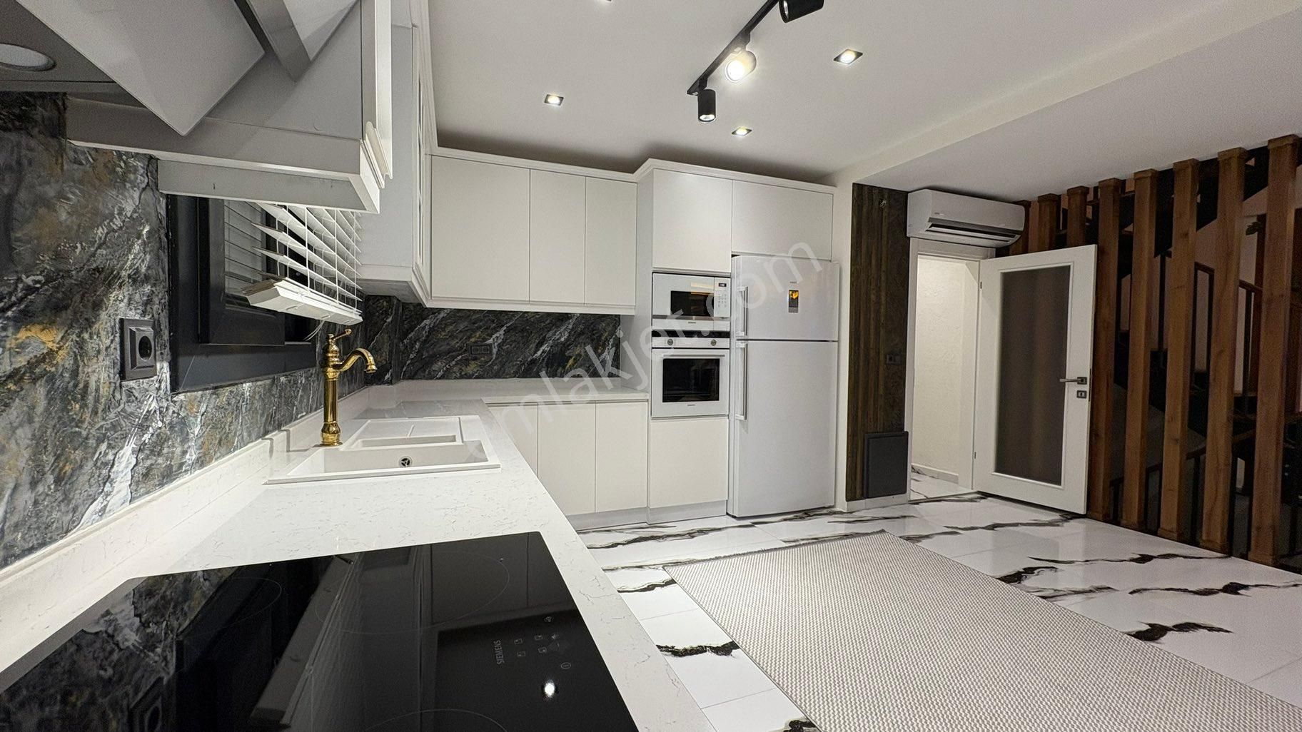 Didimde Deniz Ve Ada Manzaralı Satılık 6+1 Lüx Villa - Görsel 9