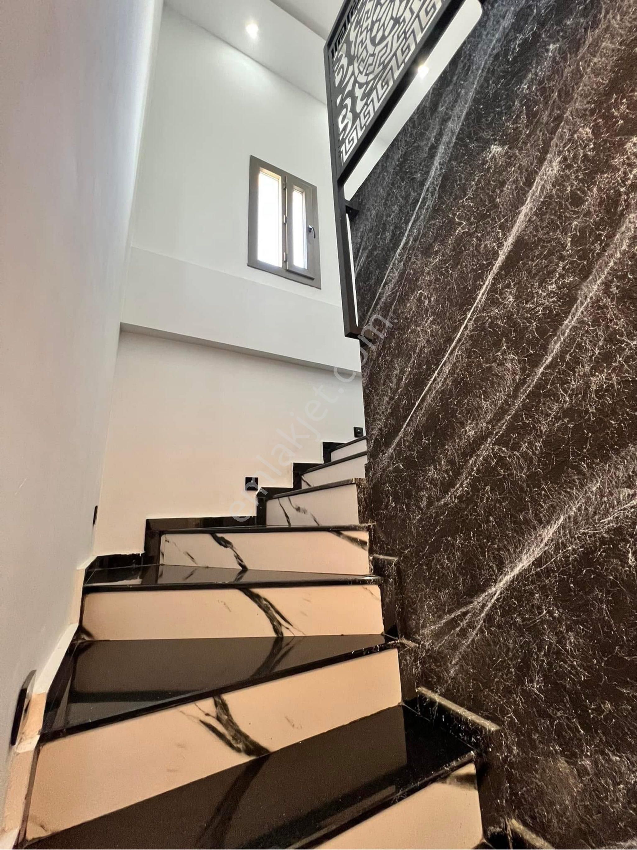 Didim Altınkumda Sahile Yürüme Mesafesinde Dublex Daire - Görsel 8