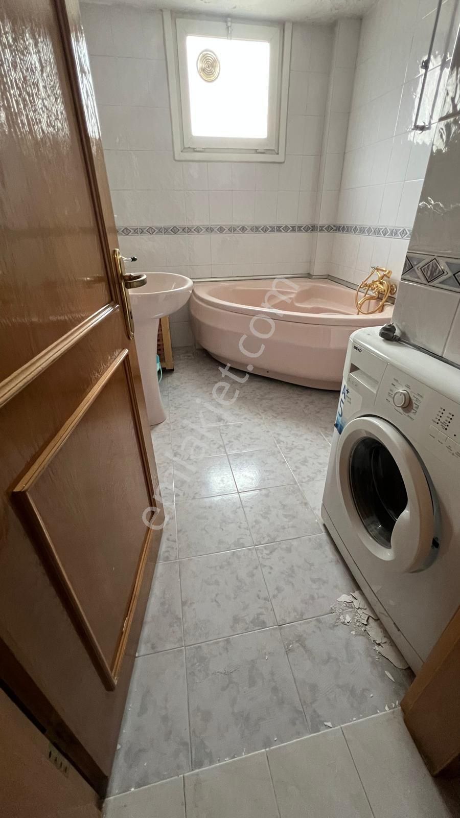 Pendik Sahilde Çarşı Girişinde 3.kat Satılık 3+1 Daire - Görsel 20