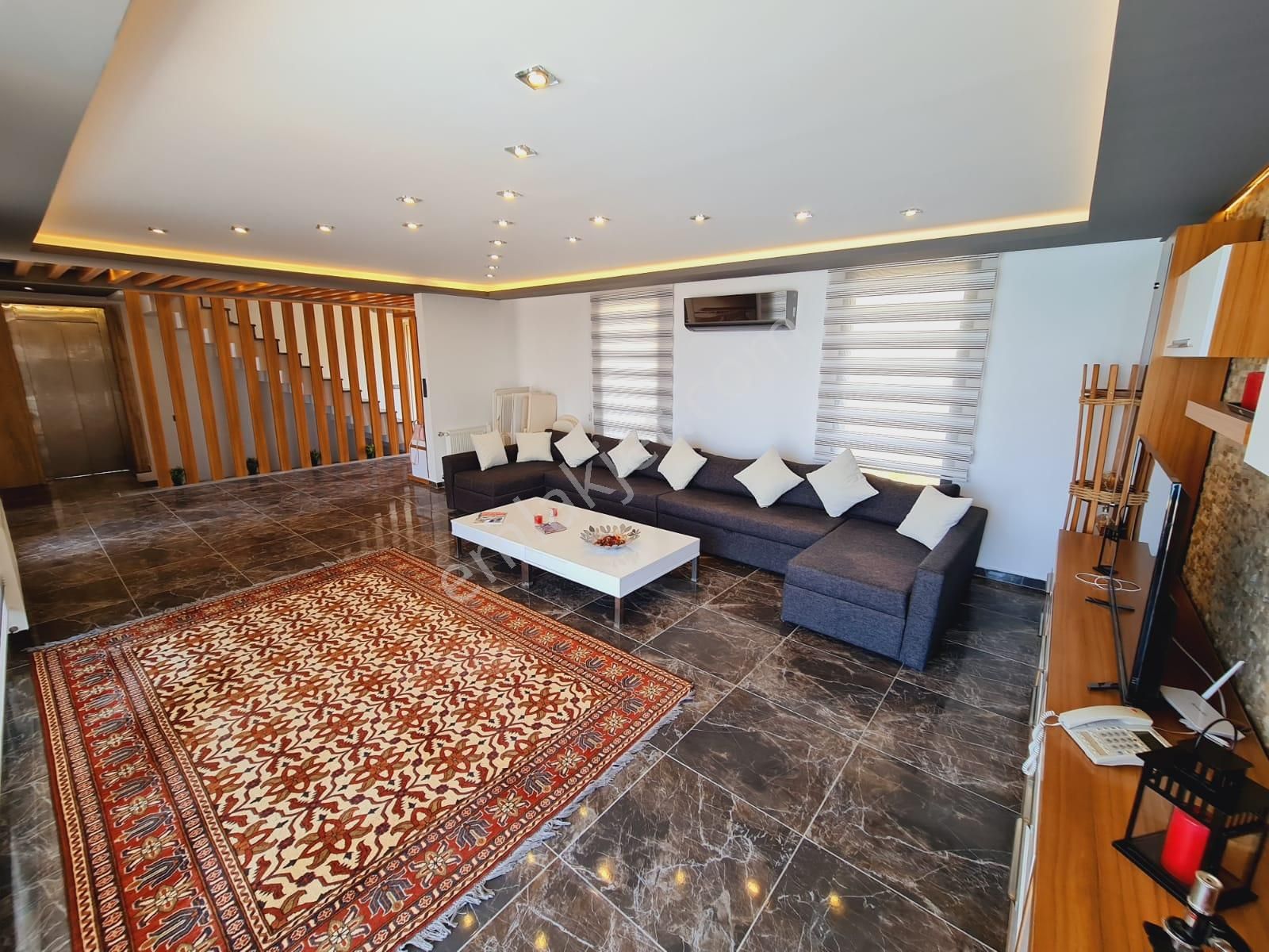 Full Manzara-acık/kapalı Havuz-sauna-bahçe-kapalı Garaj-asansor-1100 M2-7+2-tamamı Müstakıl - Görsel 12