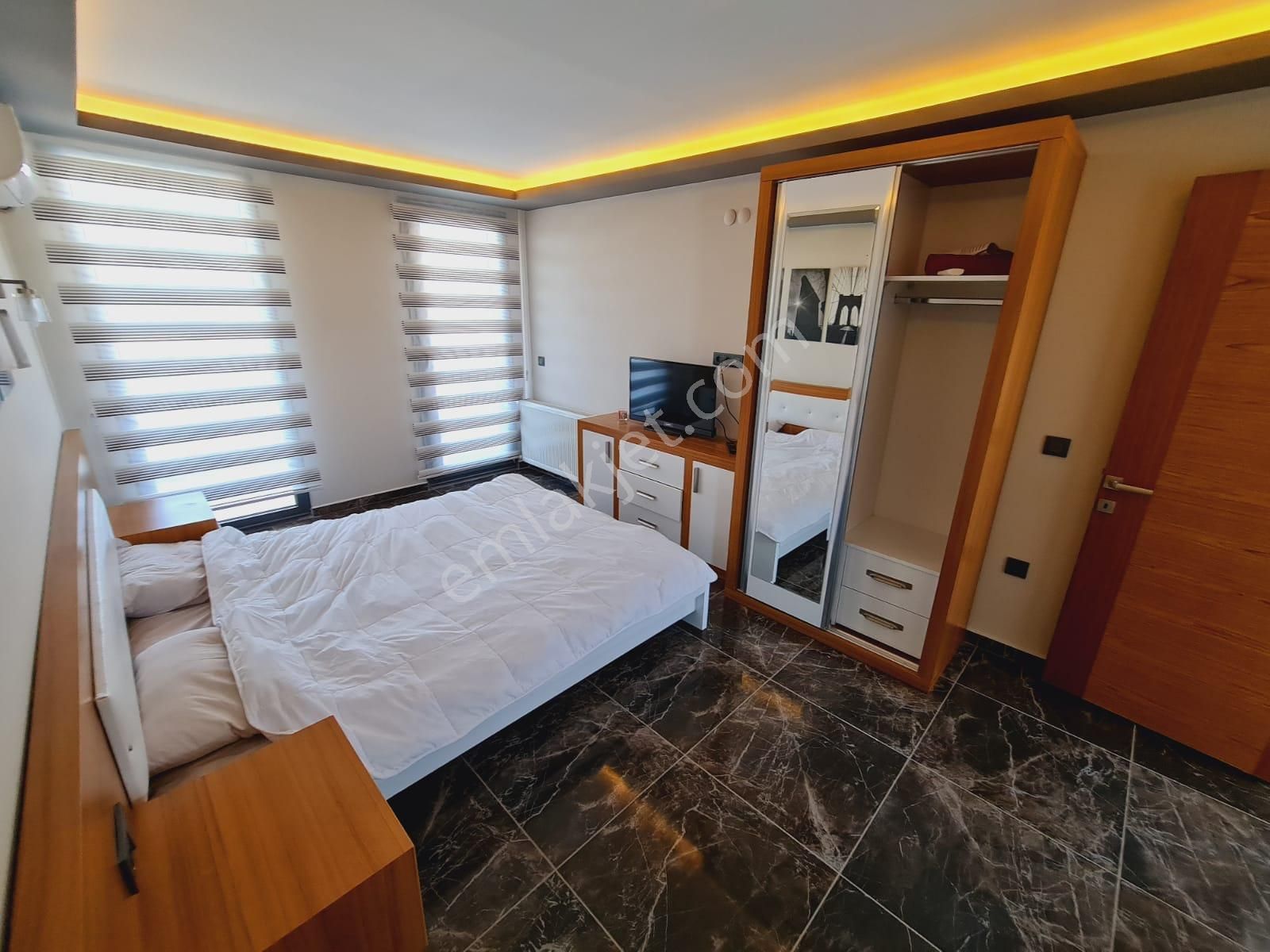 Full Manzara-acık/kapalı Havuz-sauna-bahçe-kapalı Garaj-asansor-1100 M2-7+2-tamamı Müstakıl - Görsel 20