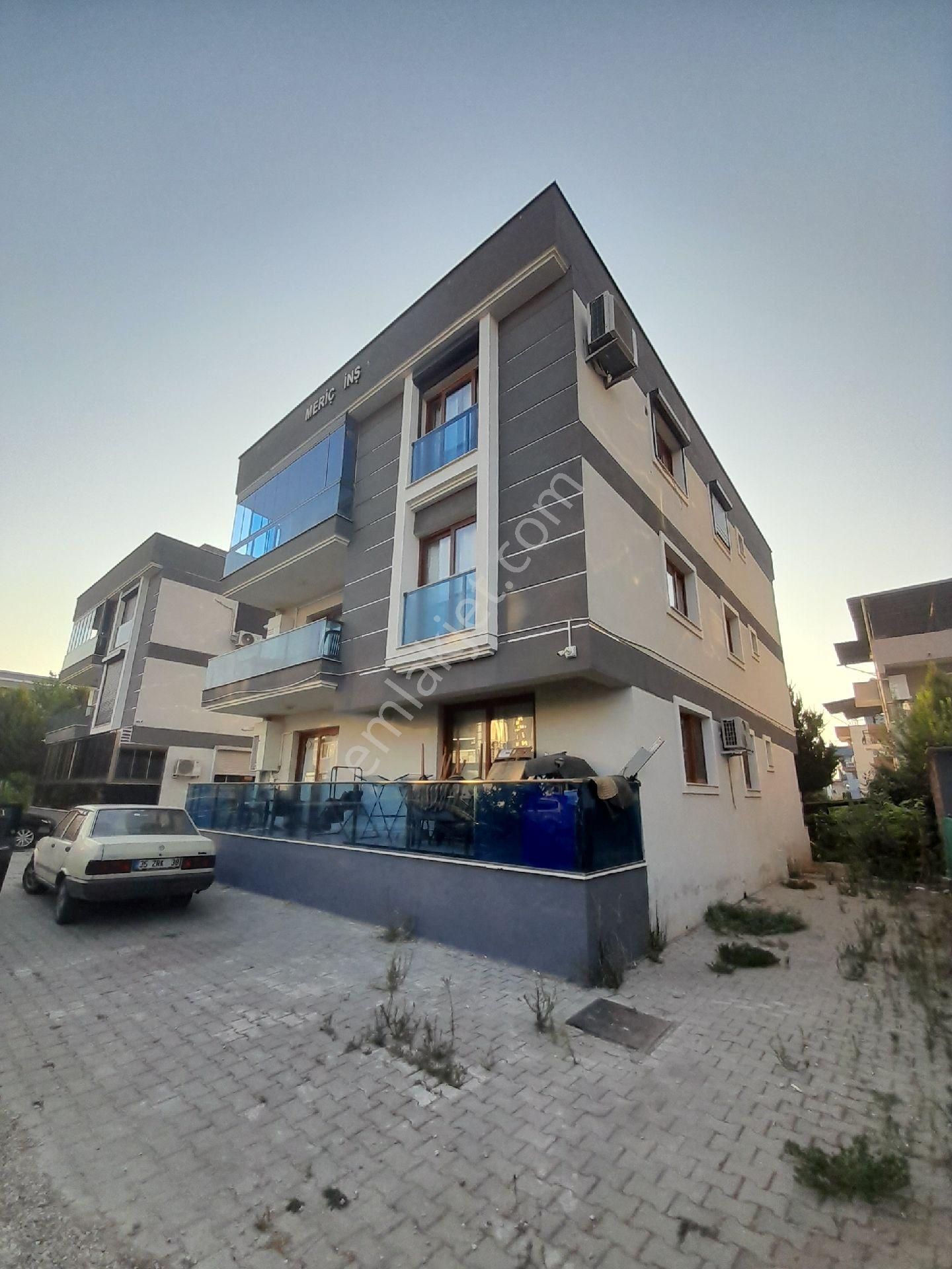 3+1 Doğalgazlı Otoparklı Lüx Daire - Görsel 23