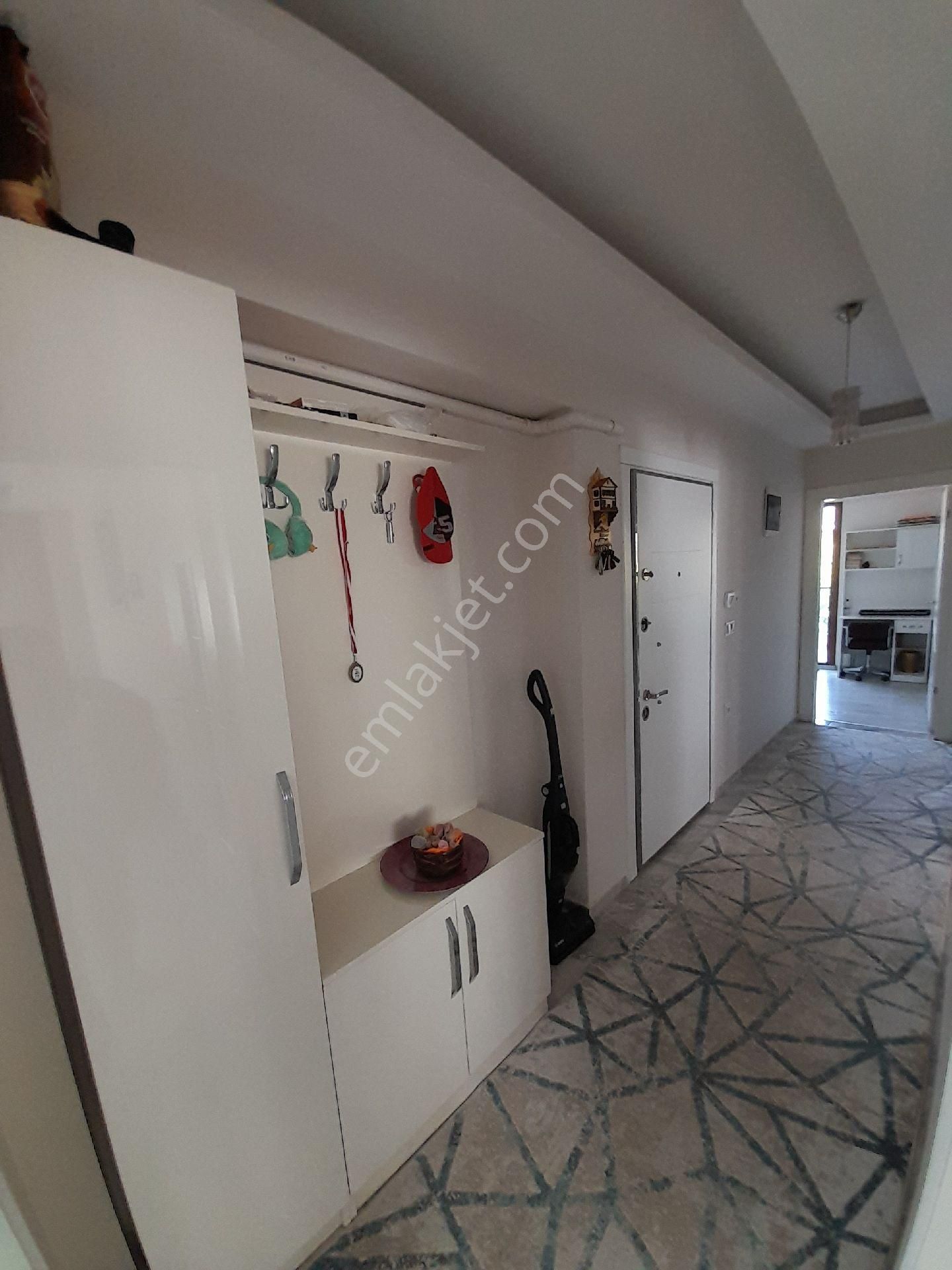 3+1 Doğalgazlı Otoparklı Lüx Daire - Görsel 8