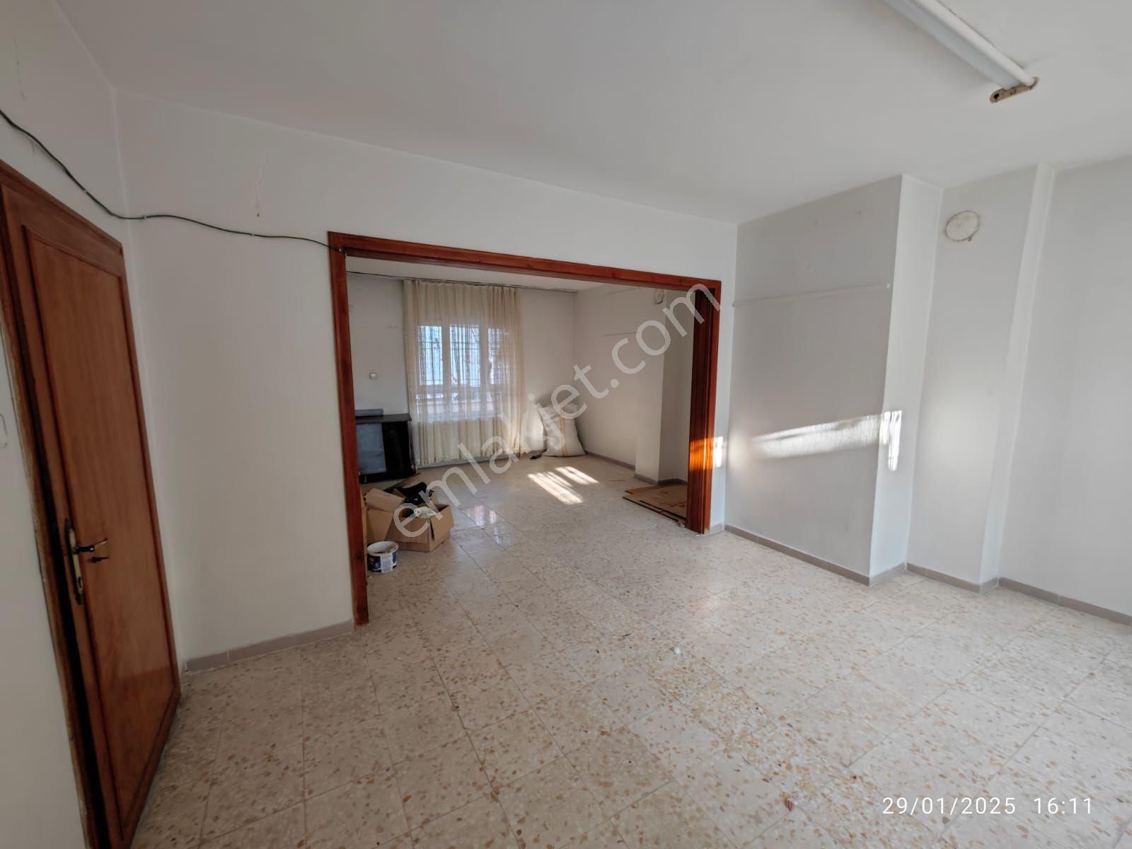 Akyol Gayrimenkul Den Satlık Müstakil Ev Boyno Mahallesinde Köşe Başı 3 Katlı - Görsel 27