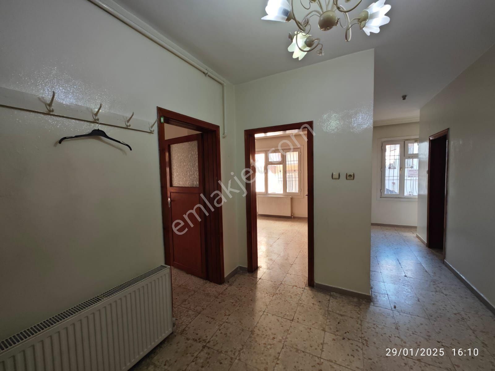 Akyol Gayrimenkul Den Satlık Müstakil Ev Boyno Mahallesinde Köşe Başı 3 Katlı - Görsel 30