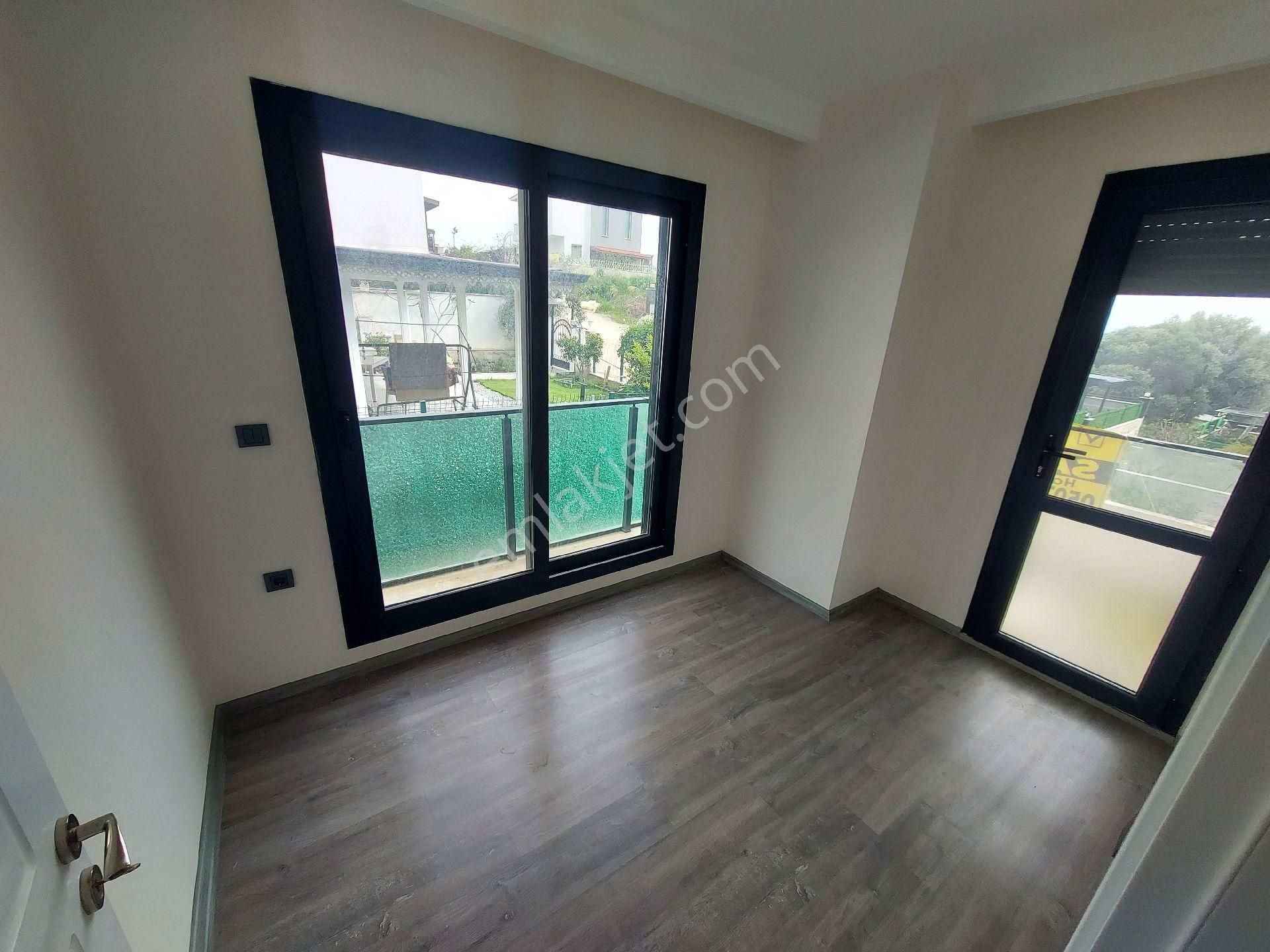 Seferihisar Ar Konutlarında Ebeveyn Banyolu Satılık Villa !!! - Görsel 19