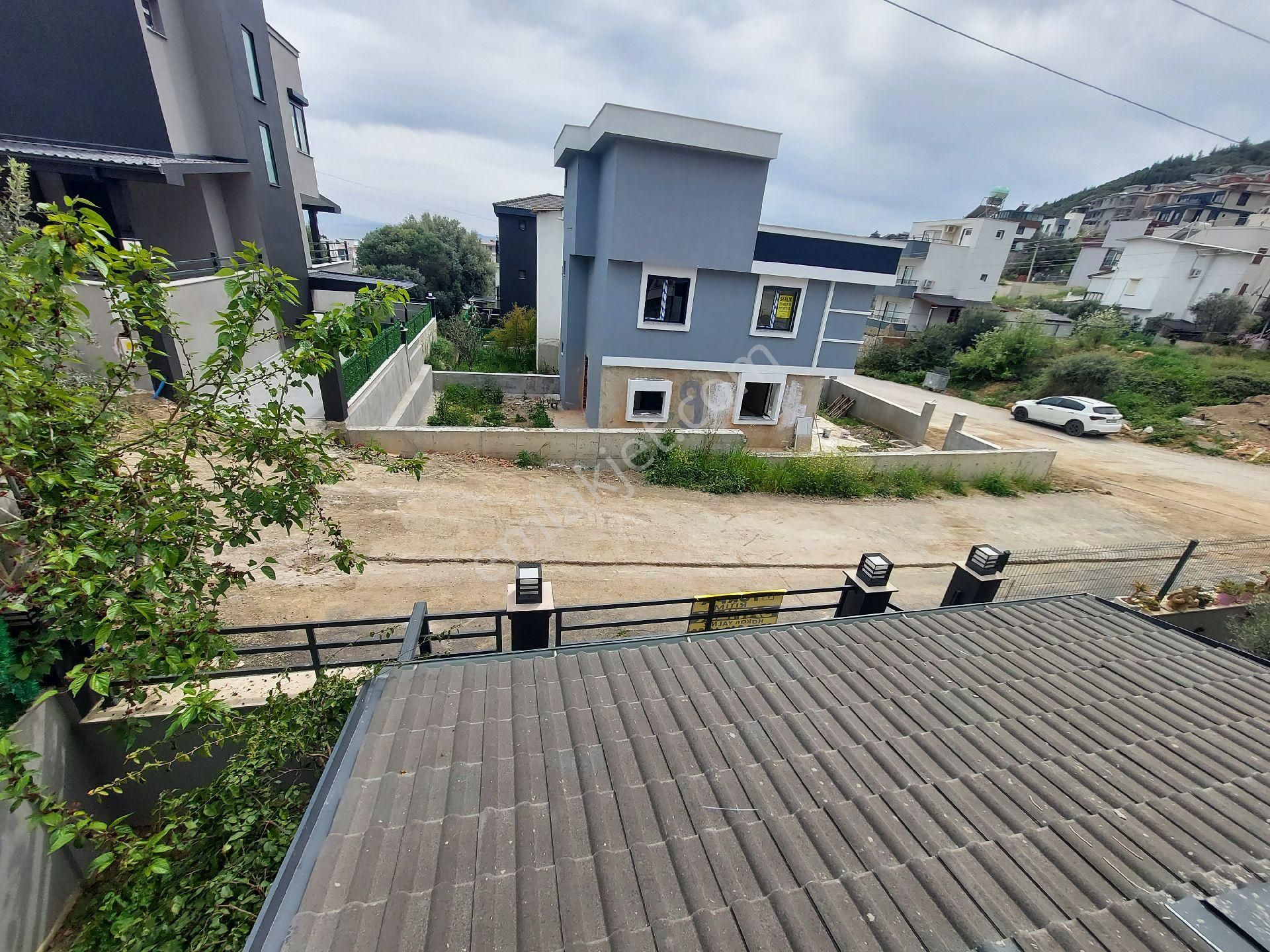 Seferihisar Ar Konutlarında Ebeveyn Banyolu Satılık Villa !!! - Görsel 22