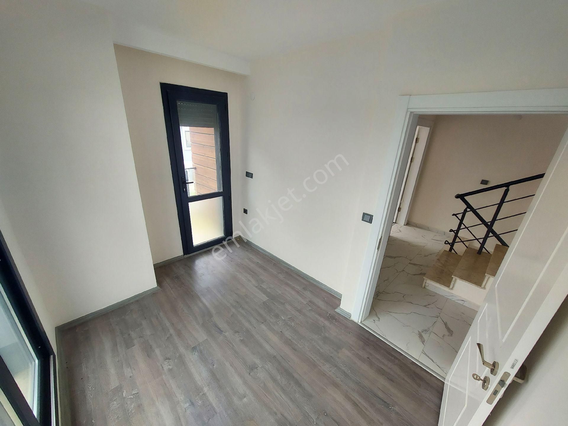 Seferihisar Ar Konutlarında Ebeveyn Banyolu Satılık Villa !!! - Görsel 20