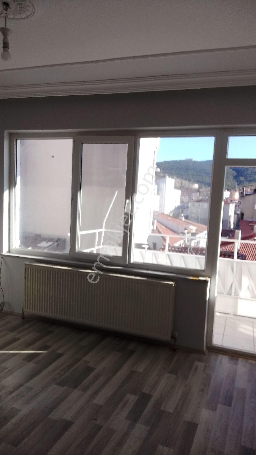 Bankalar Cad Satîlîk 2+1 Bûro - Görsel 4