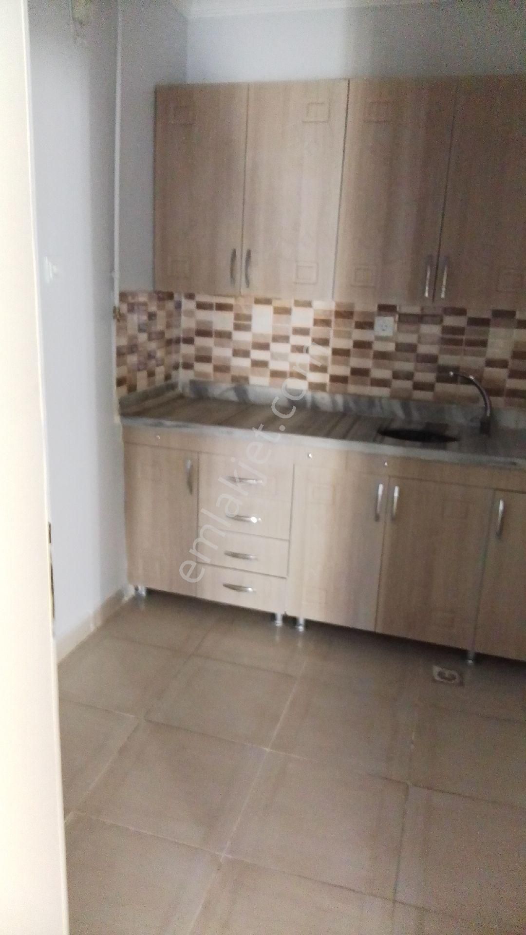 Bankalar Cad Satîlîk 2+1 Bûro - Görsel 7