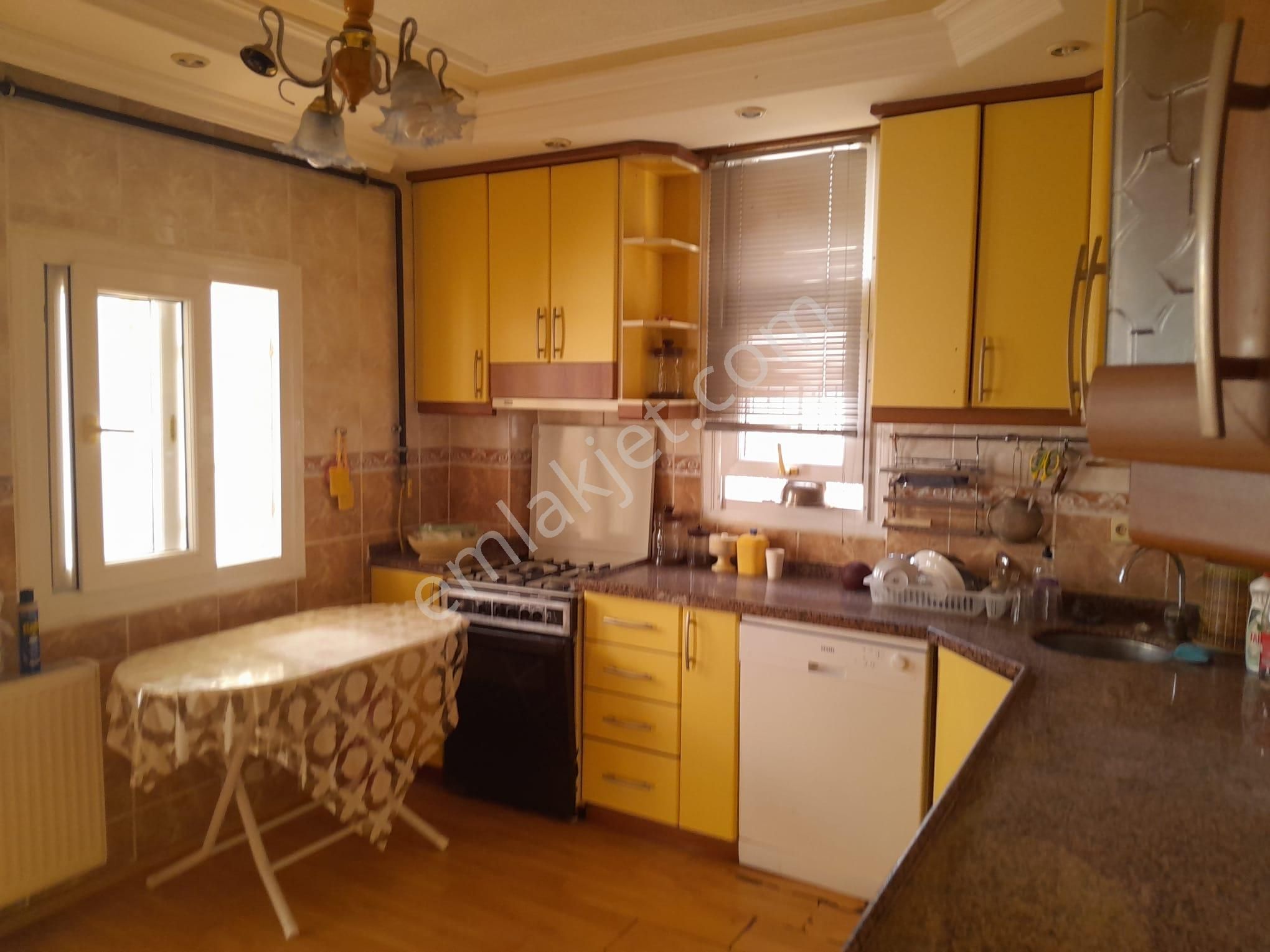 Adana Çukurova Belediye Evleri Ana Okulu Ve Kreşe Uygun Satılık 3 Katlı Bina - Görsel 27