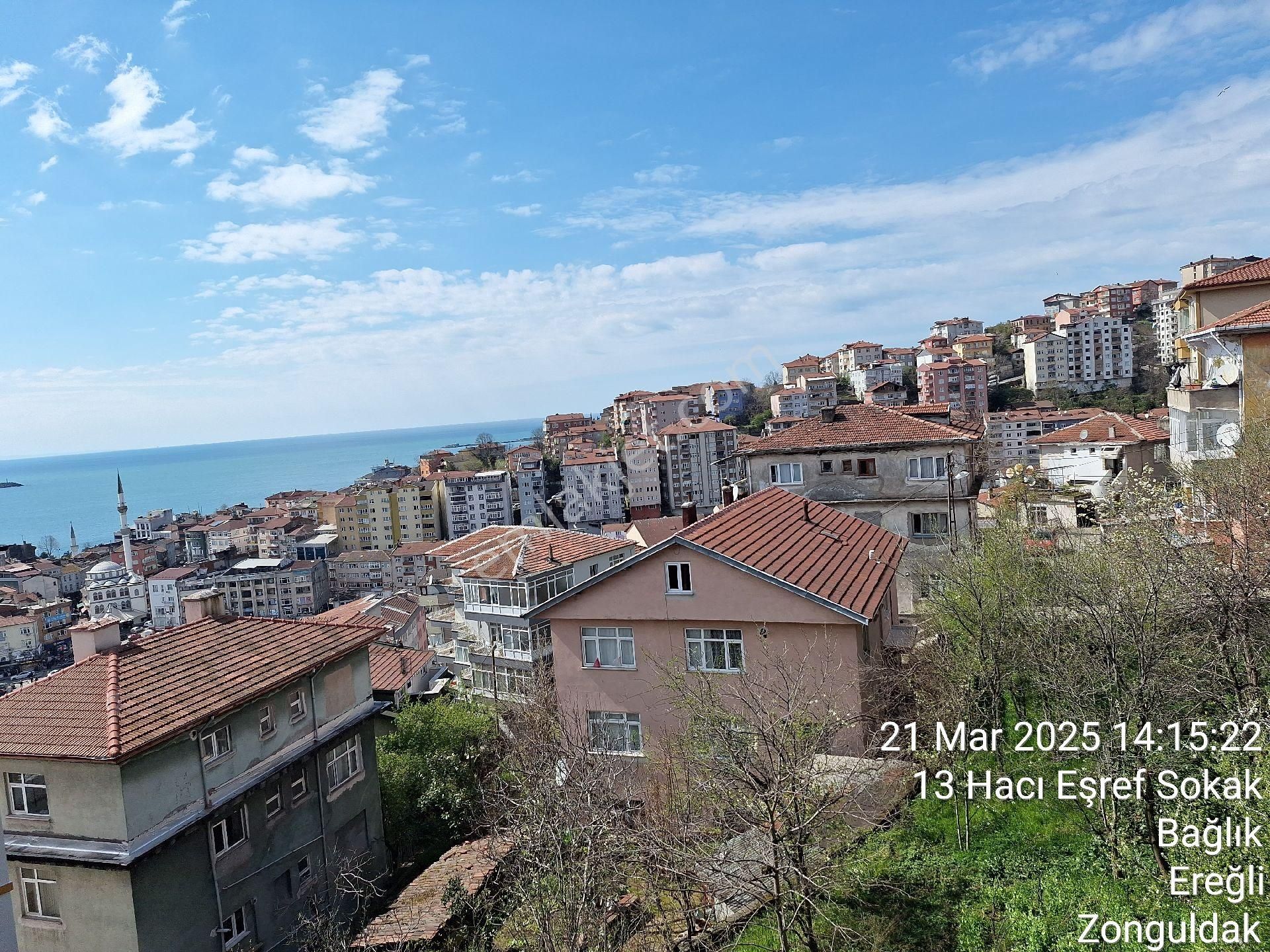 Kdz Ereğli Net Emlak Tan Şehir Merkezinde Şahane Deniz Manzaralı Satılık 1+1 Daire - Görsel 2