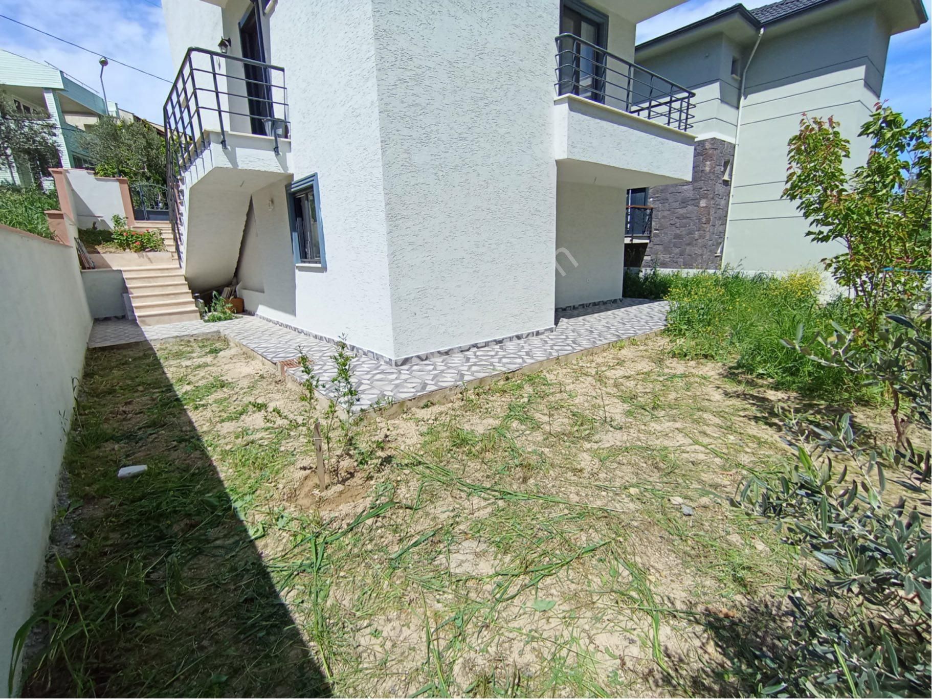 Balıkesir Burhaniye Pelitköy Satılık Tripleks Müstakil Villa - Görsel 14