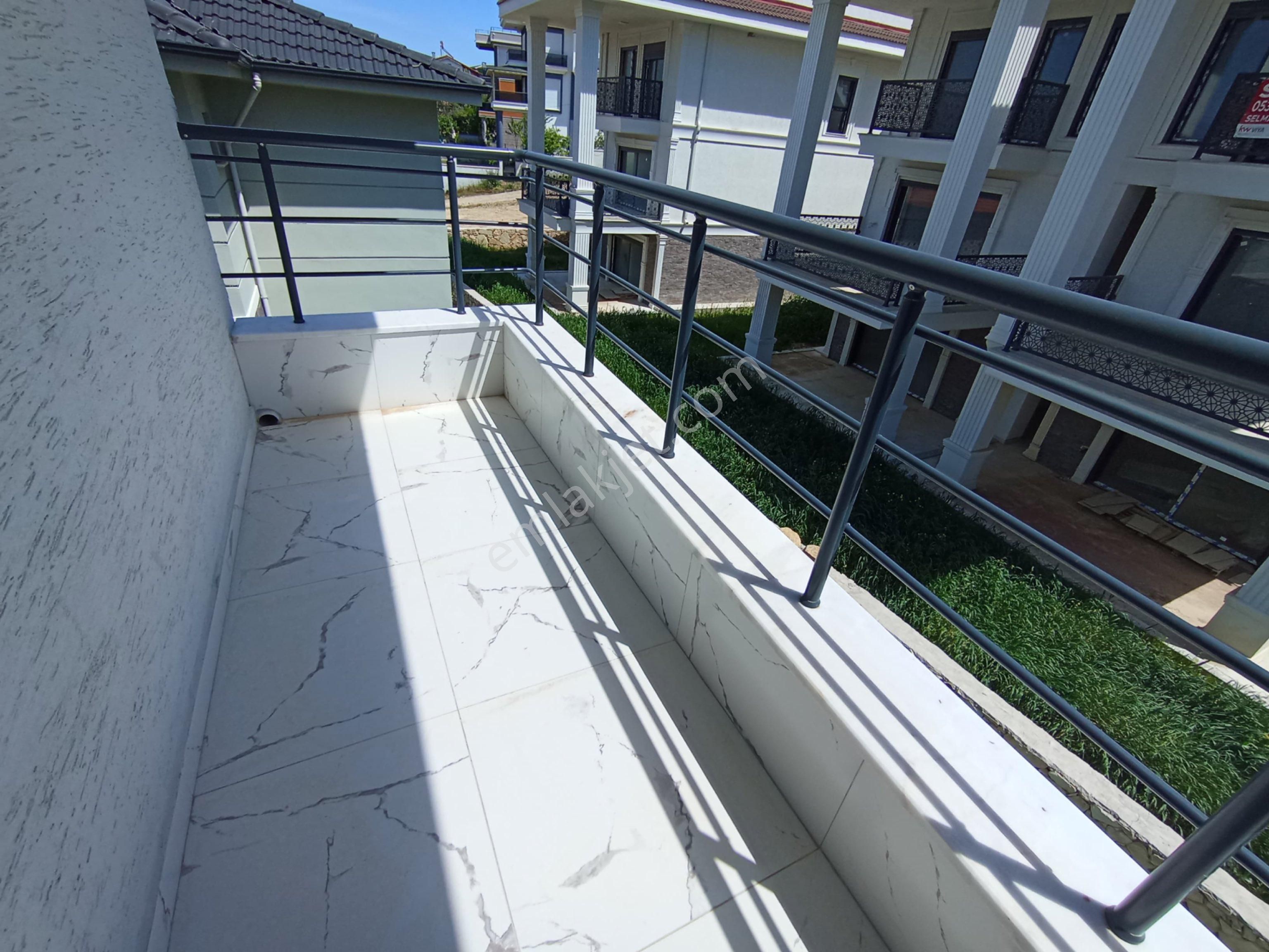 Balıkesir Burhaniye Pelitköy Satılık Tripleks Müstakil Villa - Görsel 8