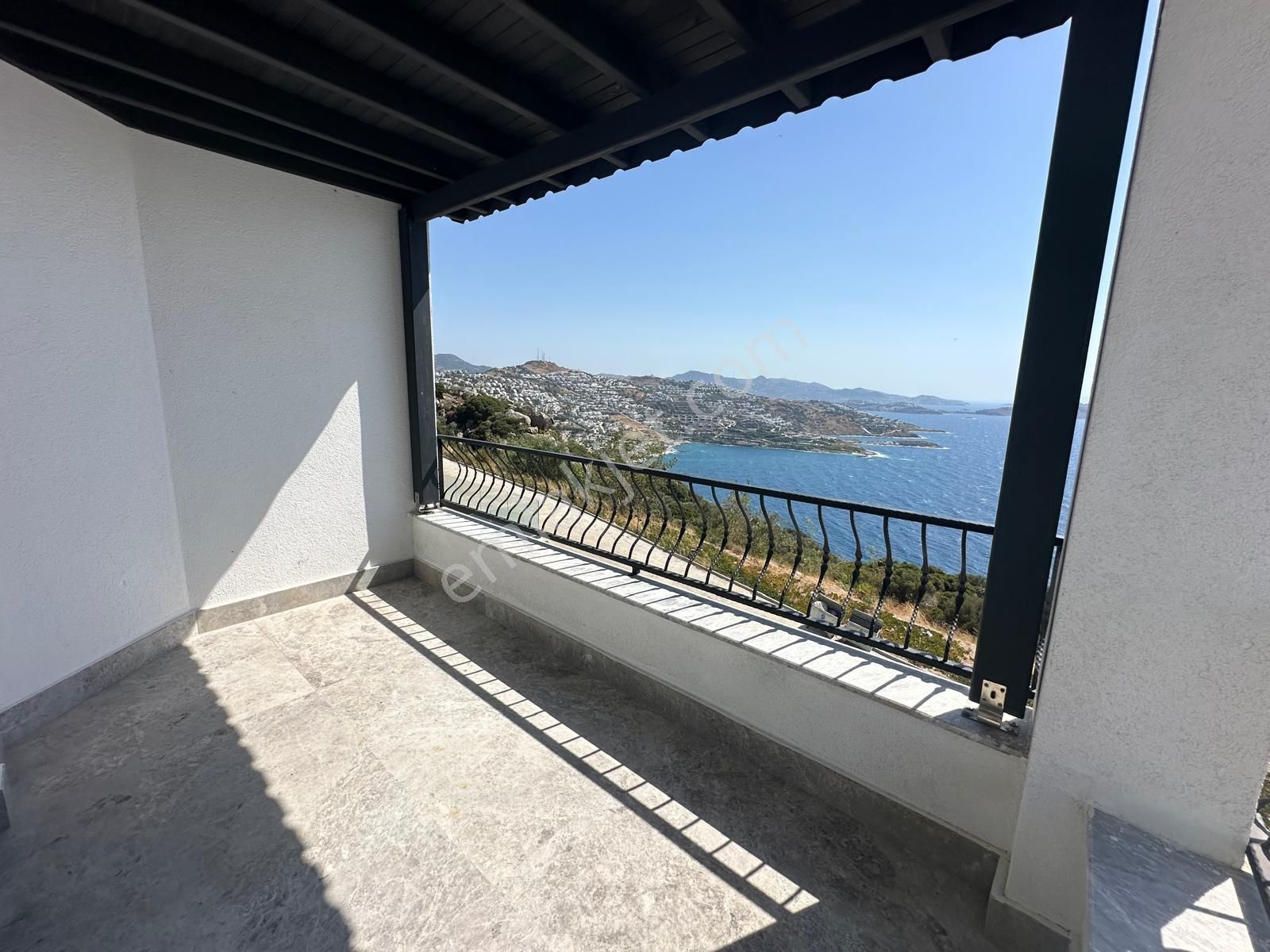 Gündoğan Kızılburunda Satılık Lüx Havuzlu Full Eşyalı Full Manzaralı 4+1 Villa - Görsel 23