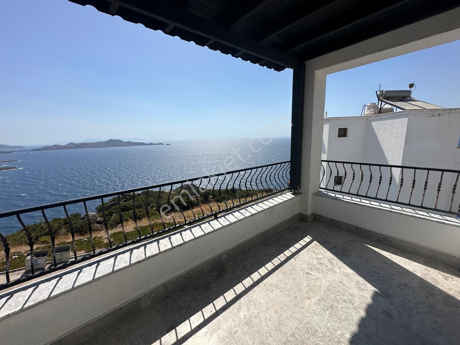 Gündoğan Kızılburunda Satılık Lüx Havuzlu Full Eşyalı Full Manzaralı 4+1 Villa - Görsel 18