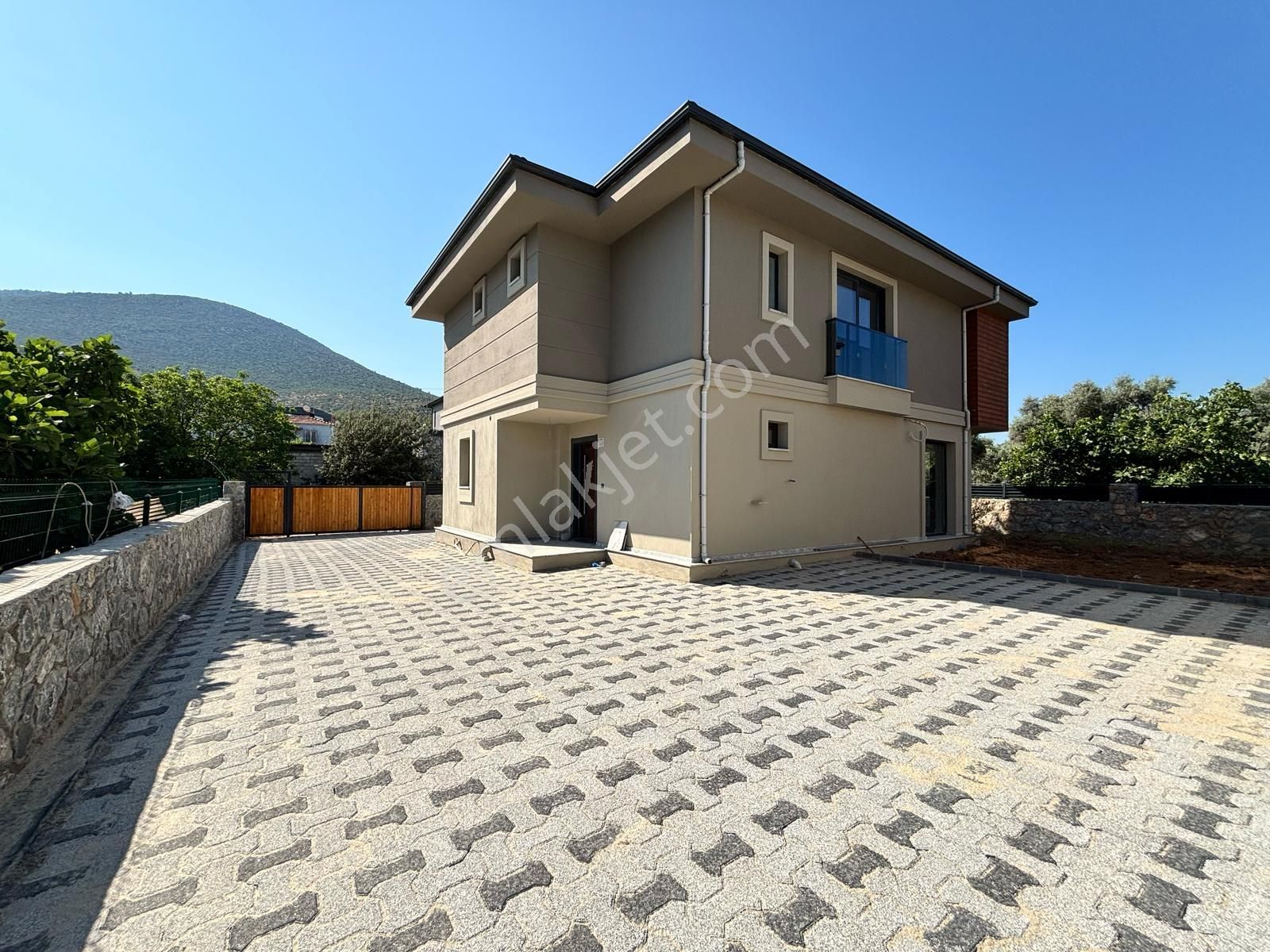 Muğla Milas Beçin'de 3+2 Müstakil Villa