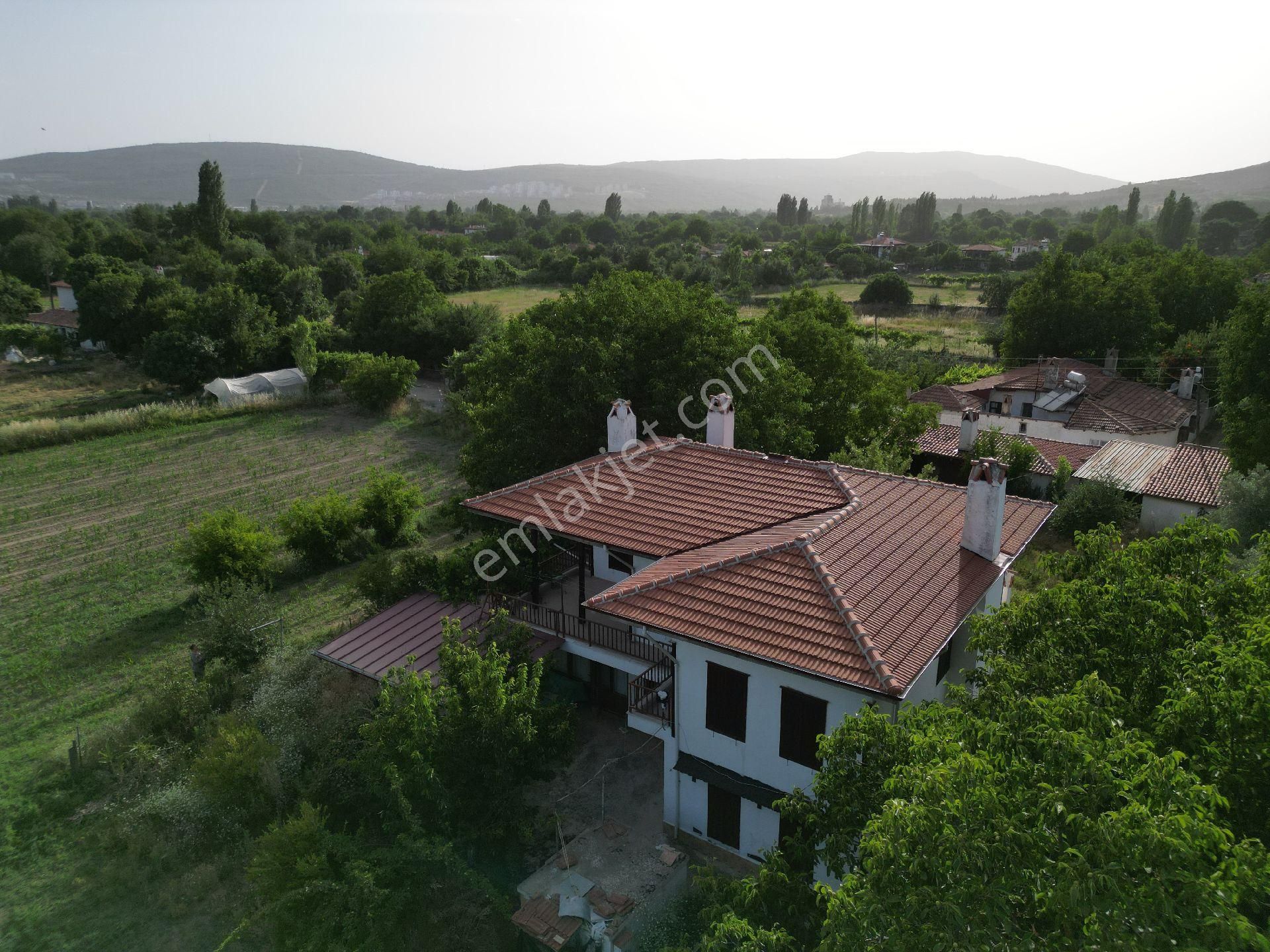 Muğla Emlak Merkezin'den Satılık Karabağlar Yaylasında Konak Ve Eklentileri - Görsel 32