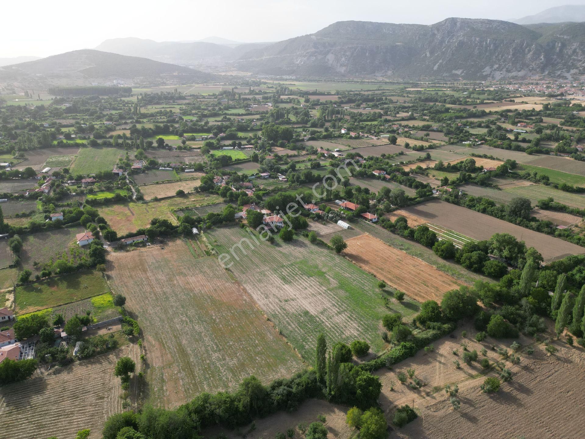 Muğla Emlak Merkezin'den Satılık Karabağlar Yaylasında Konak Ve Eklentileri - Görsel 35