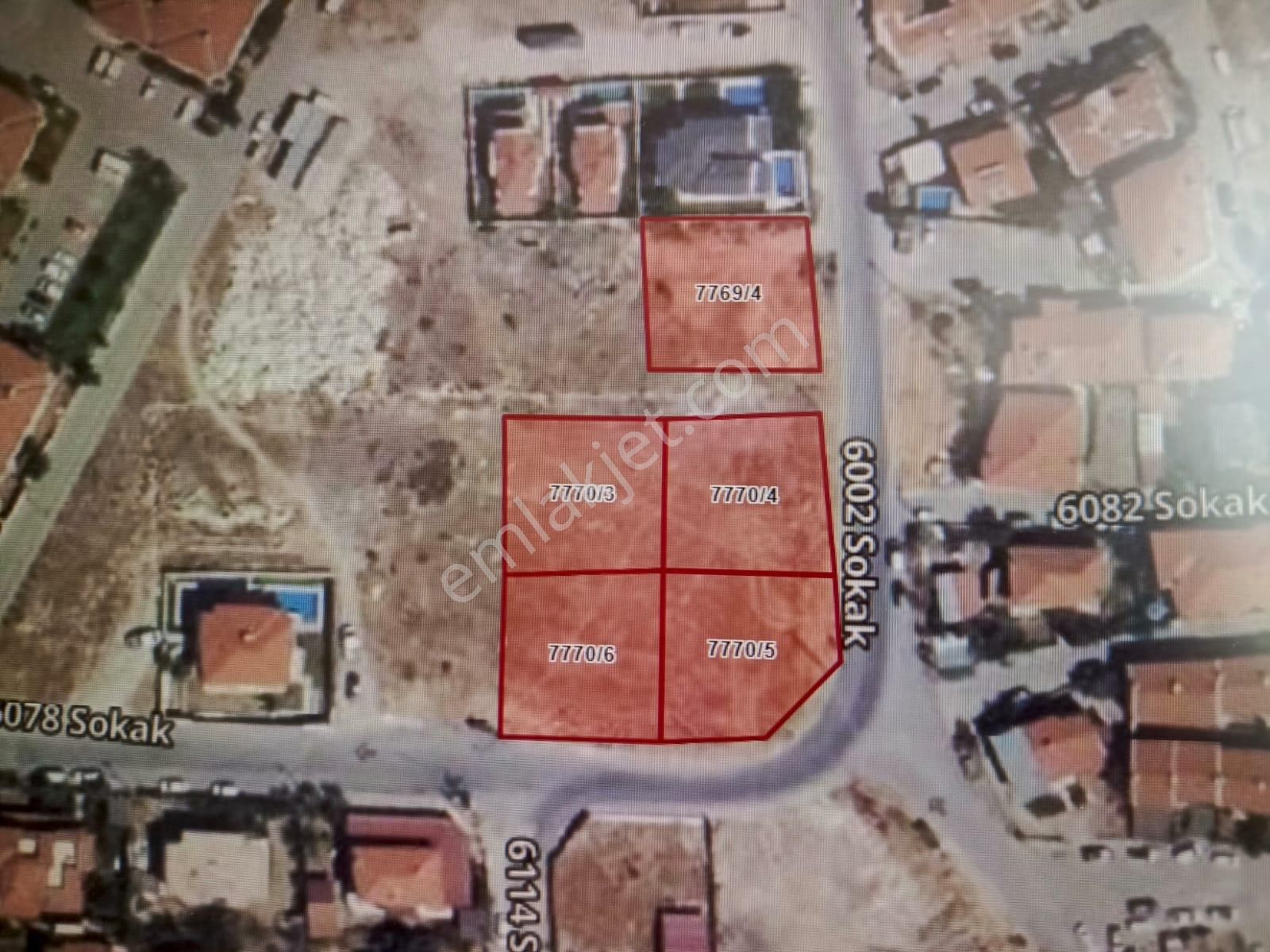 Çeşme De Satılık İmarlı 6 Villa Arsalar