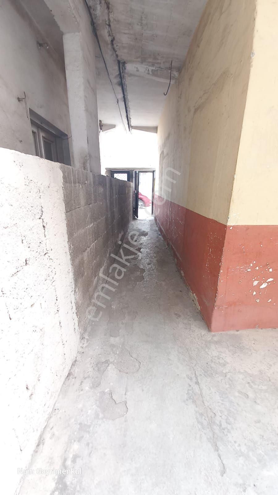 Sağlık Mahallesi'nde 2+1 Zemin Kat Müstakil Eşyalı Kiralık - Görsel 30