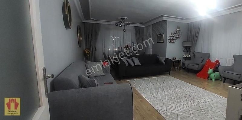 Sancaktepe Fatih Mah. Yıldız Sit 6. Kat 130m² 3+1 Satılık Daire