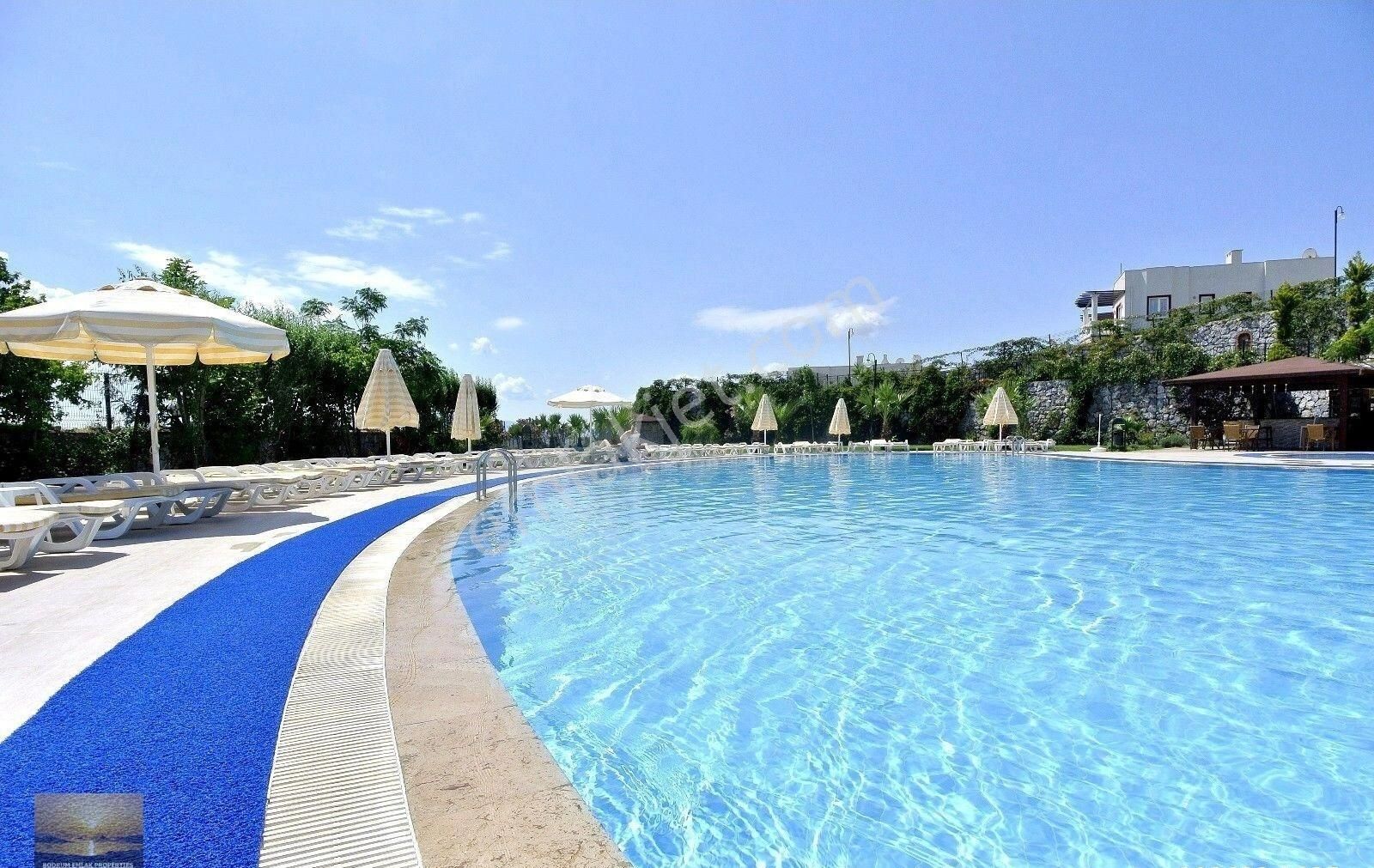 Önü Açık Manzaralı Deniz Yakın Satılıkev İngilizden Eşyalı Daire - Görsel 10