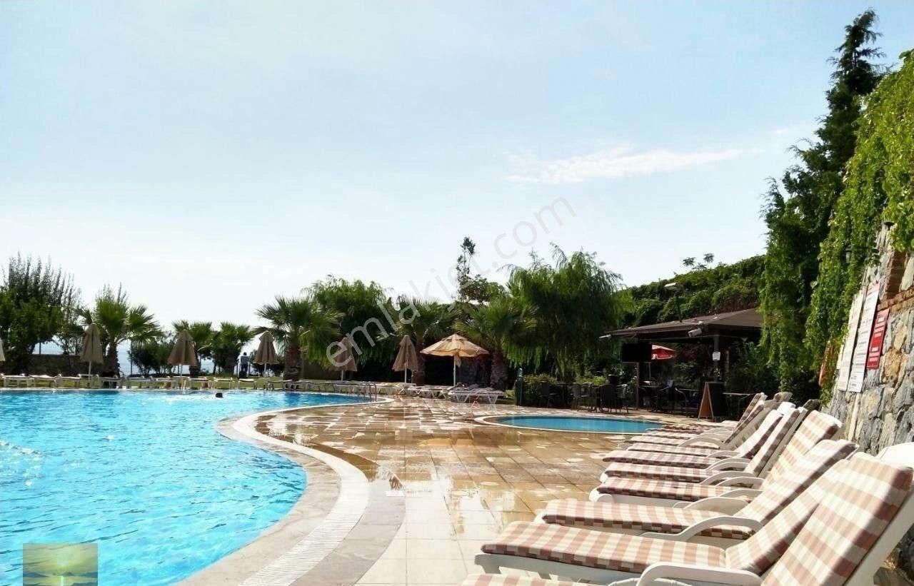 Önü Açık Manzaralı Deniz Yakın Satılıkev İngilizden Eşyalı Daire - Görsel 19