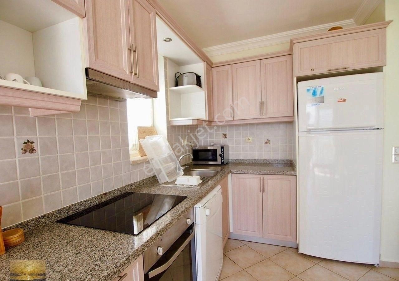 Önü Açık Manzaralı Deniz Yakın Satılıkev İngilizden Eşyalı Daire - Görsel 33