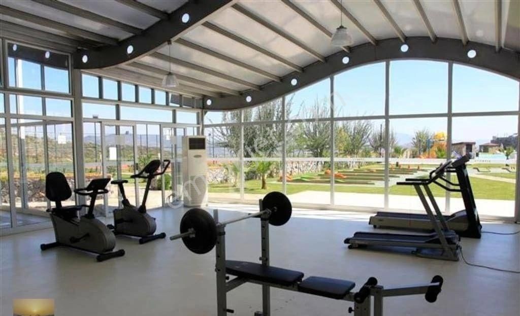 Önü Açık Manzaralı Deniz Yakın Satılıkev İngilizden Eşyalı Daire - Görsel 12