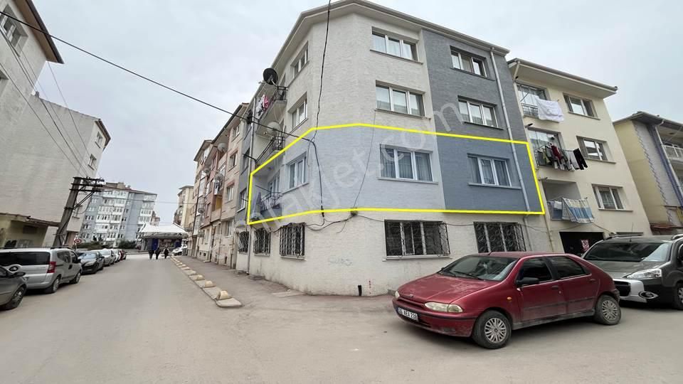 Esgyo'dan Ömerağa'da İçi Full Yenilenmiş Bakımlı Ara Kat 2+1 Daire