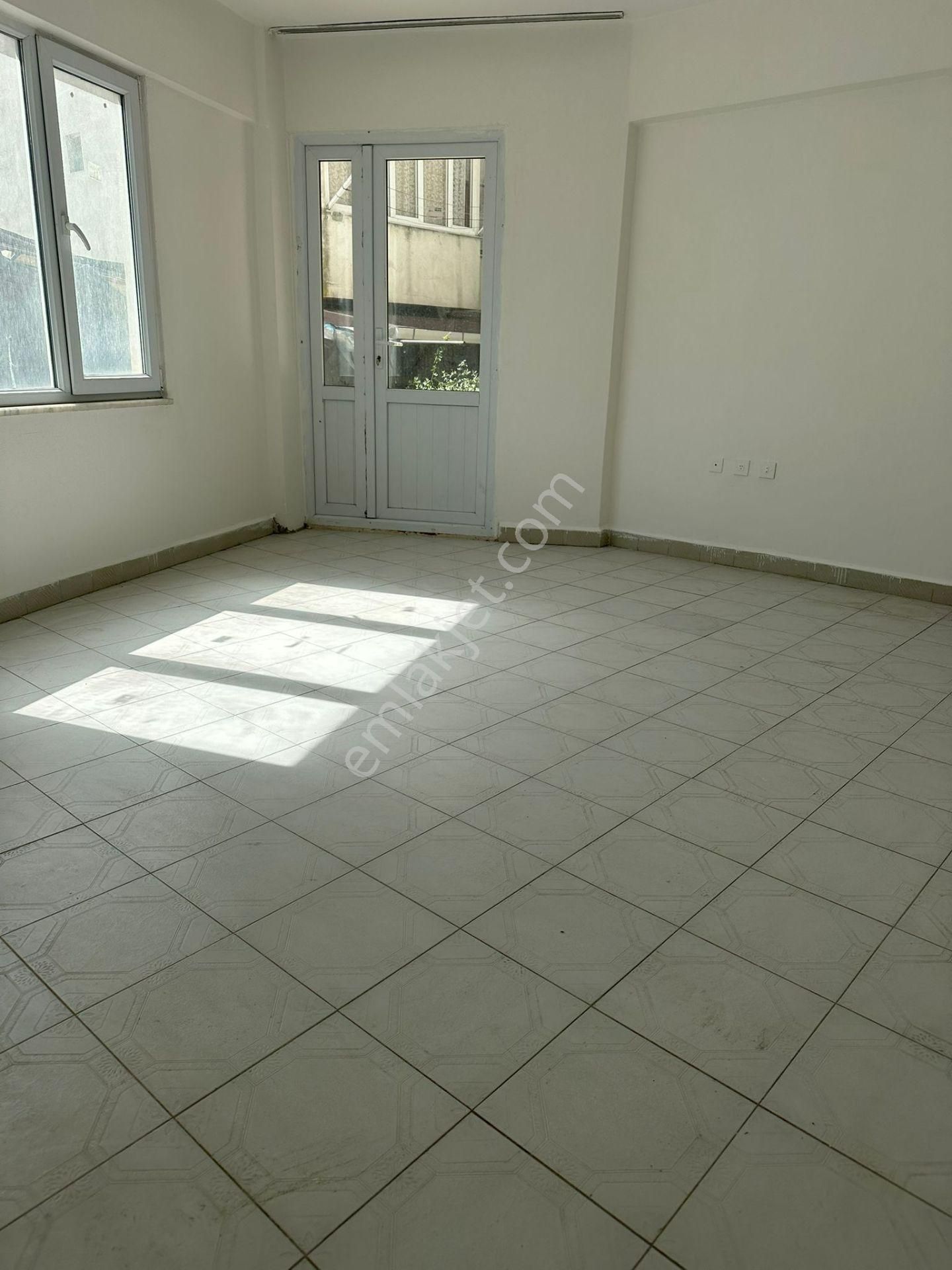 Kumlada Merkezde 2+1 Satılık Daire - Görsel 8