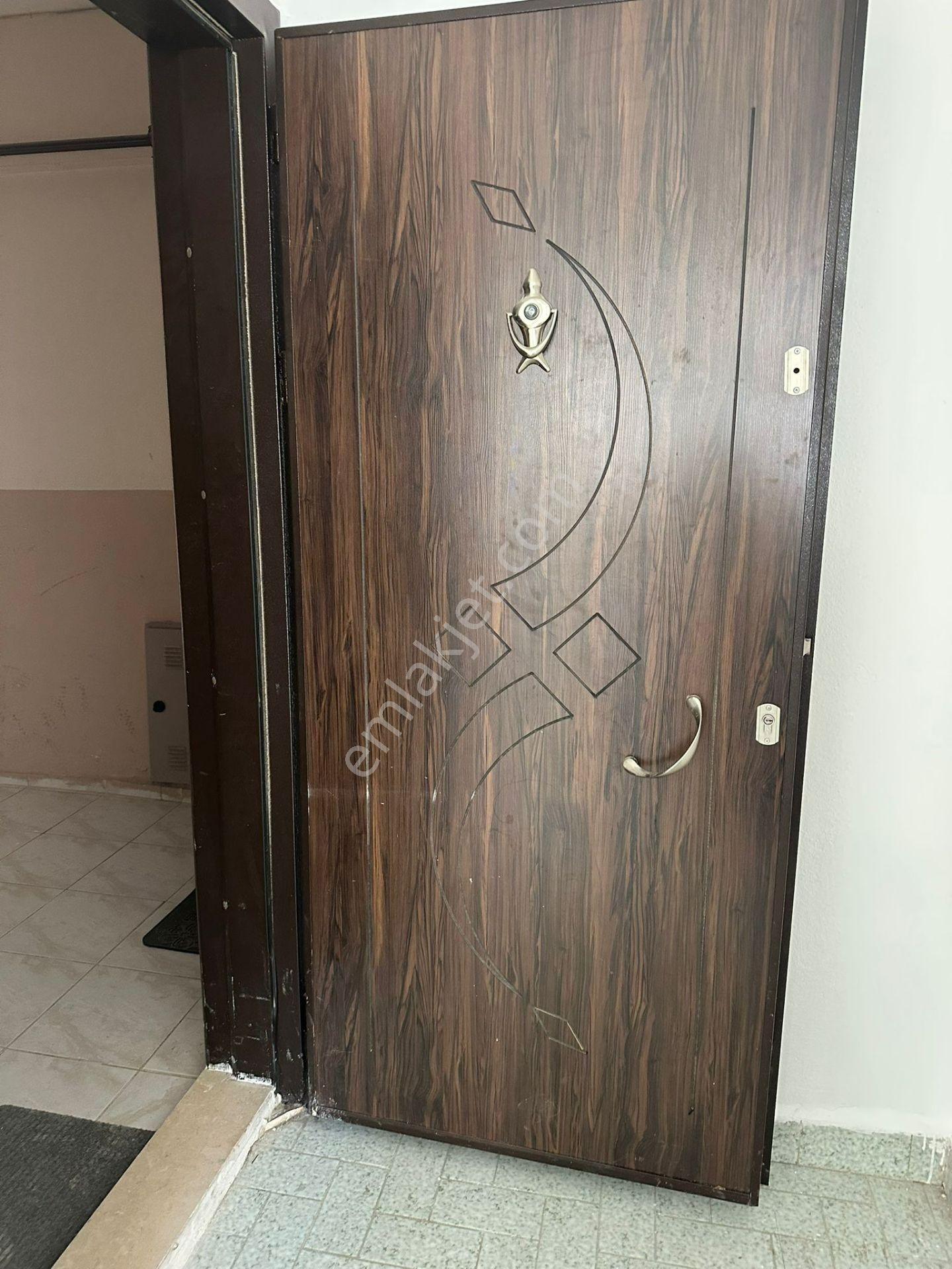 Kumlada Merkezde 2+1 Satılık Daire - Görsel 13