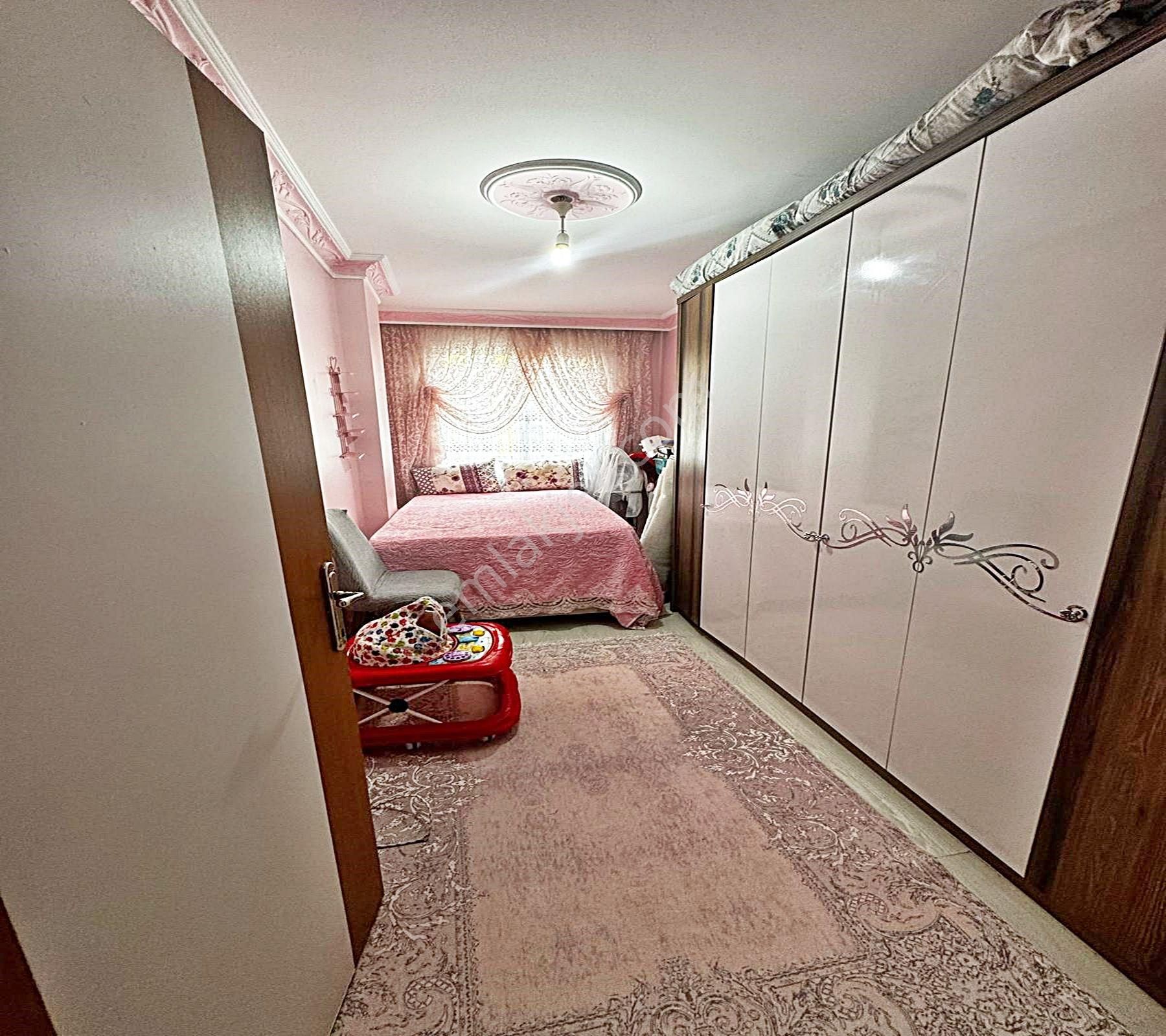 Merkezi Konumda Geniş Aileye Uygun Ferah Temiz 2+1 Satılık Daire - Görsel 22