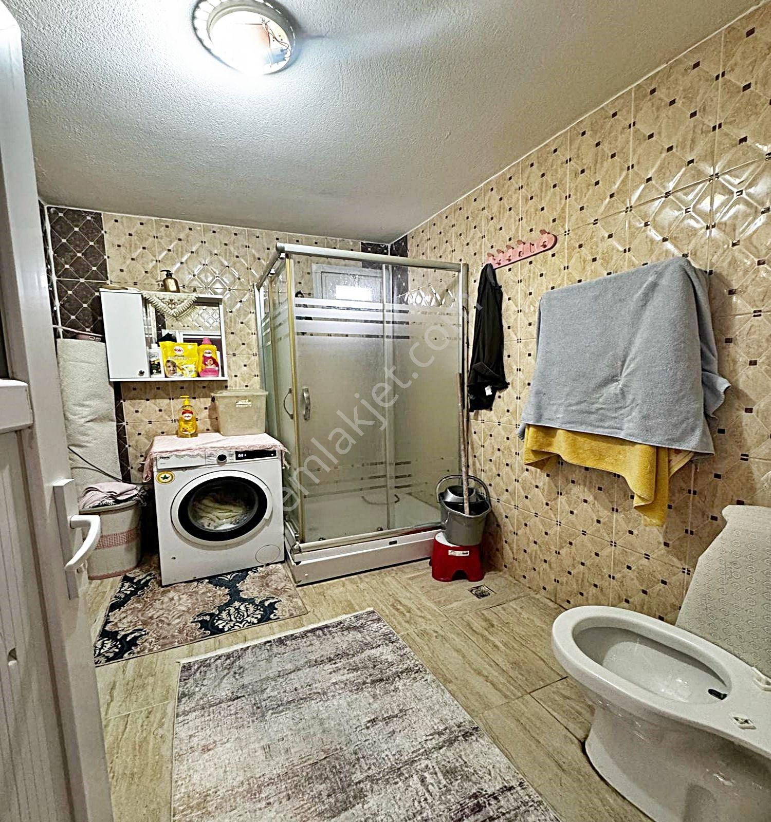 Merkezi Konumda Geniş Aileye Uygun Ferah Temiz 2+1 Satılık Daire - Görsel 6