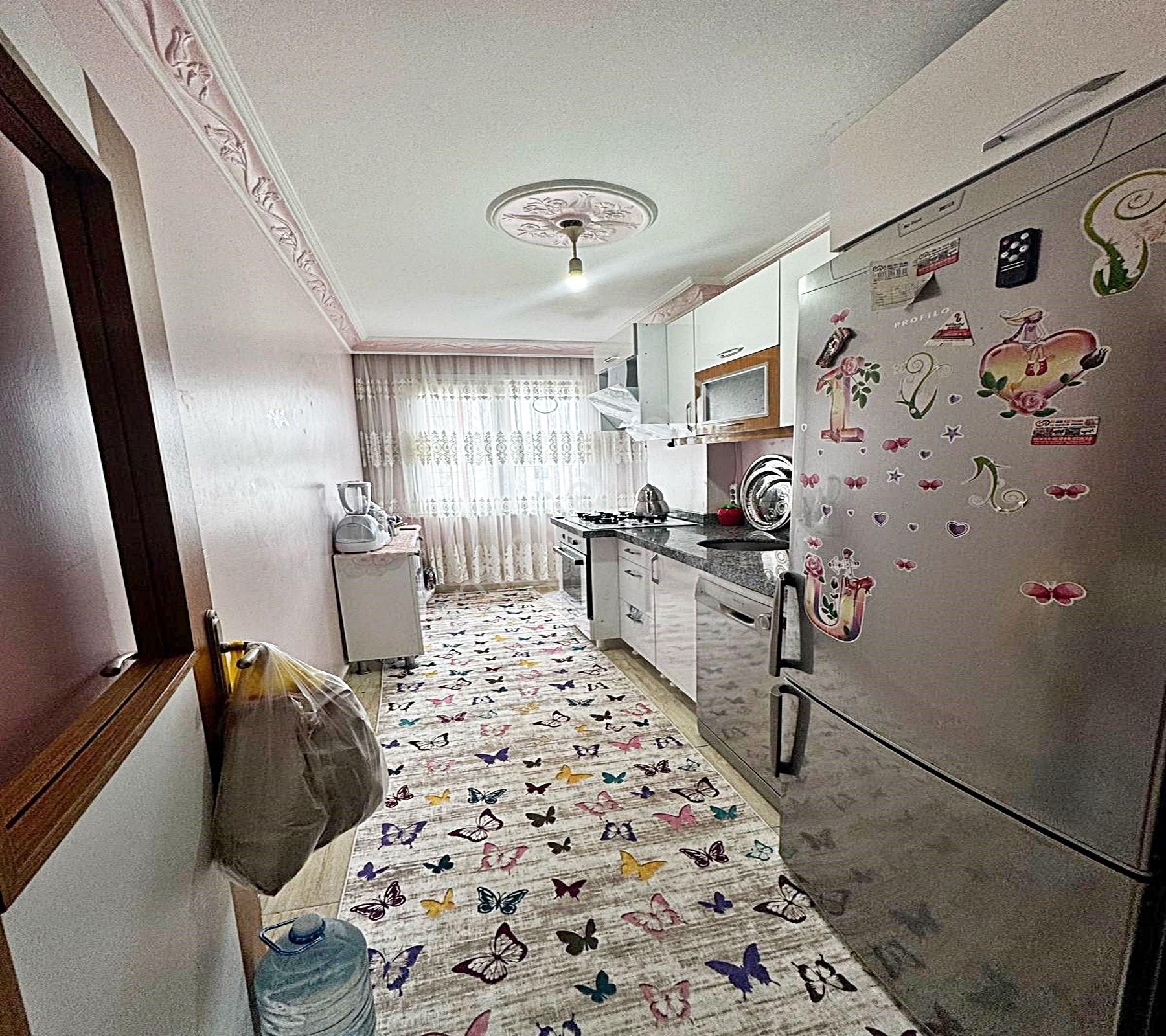 Merkezi Konumda Geniş Aileye Uygun Ferah Temiz 2+1 Satılık Daire - Görsel 3